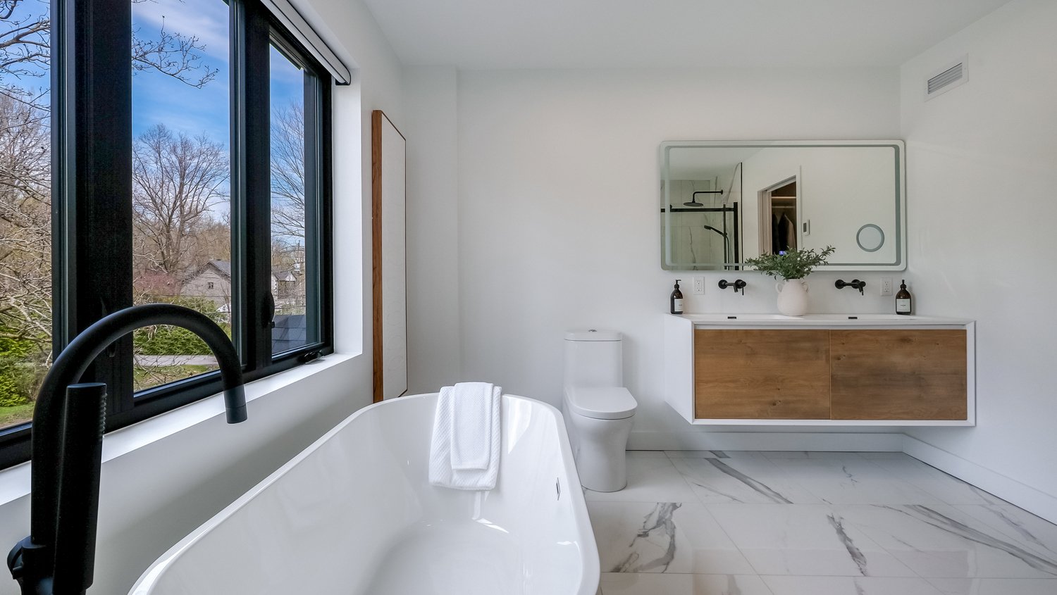 Salle de bains attenante à la CCP