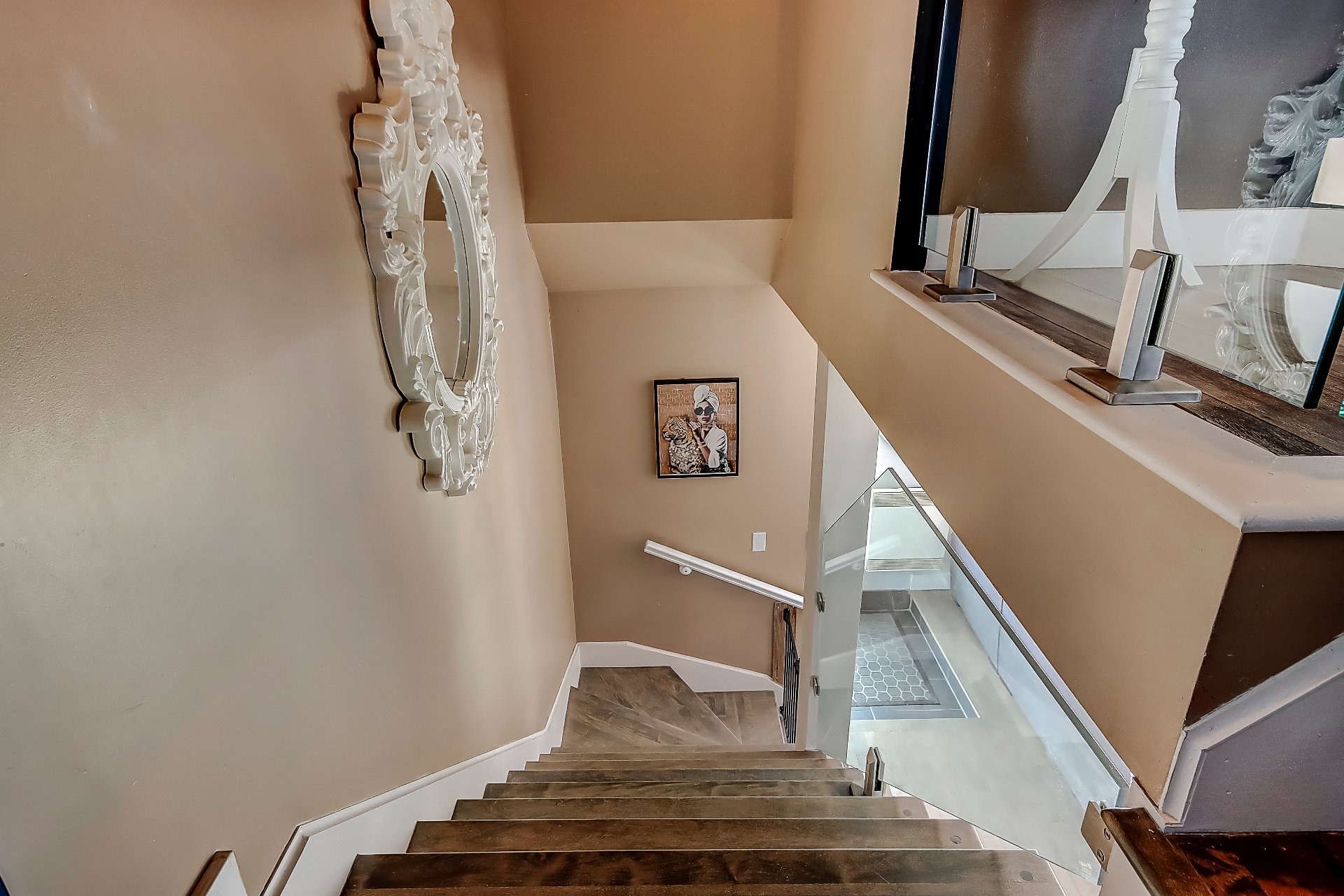Photo - Escalier