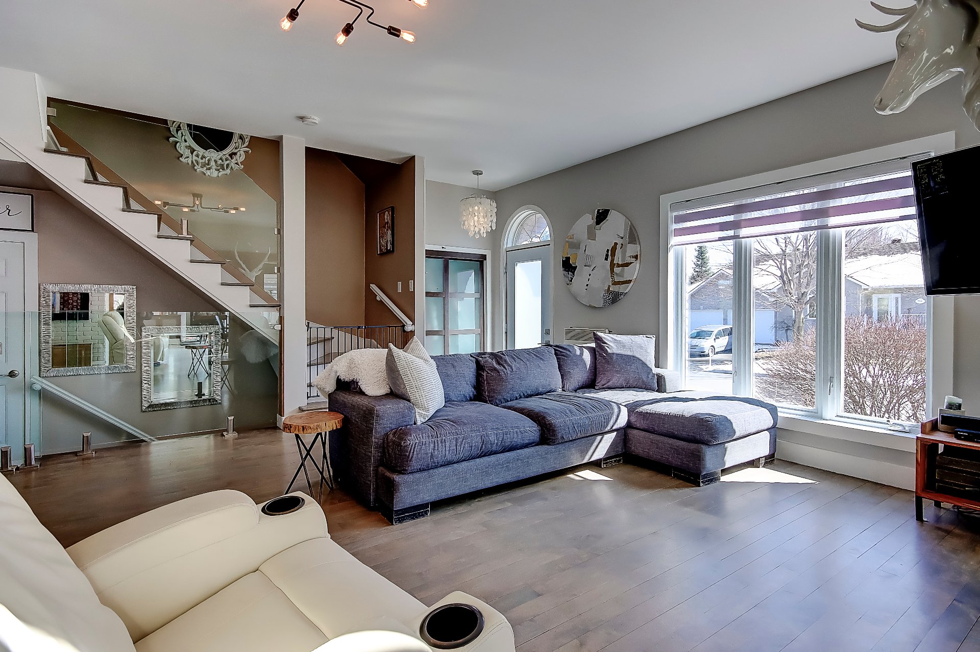 Photo - Salon