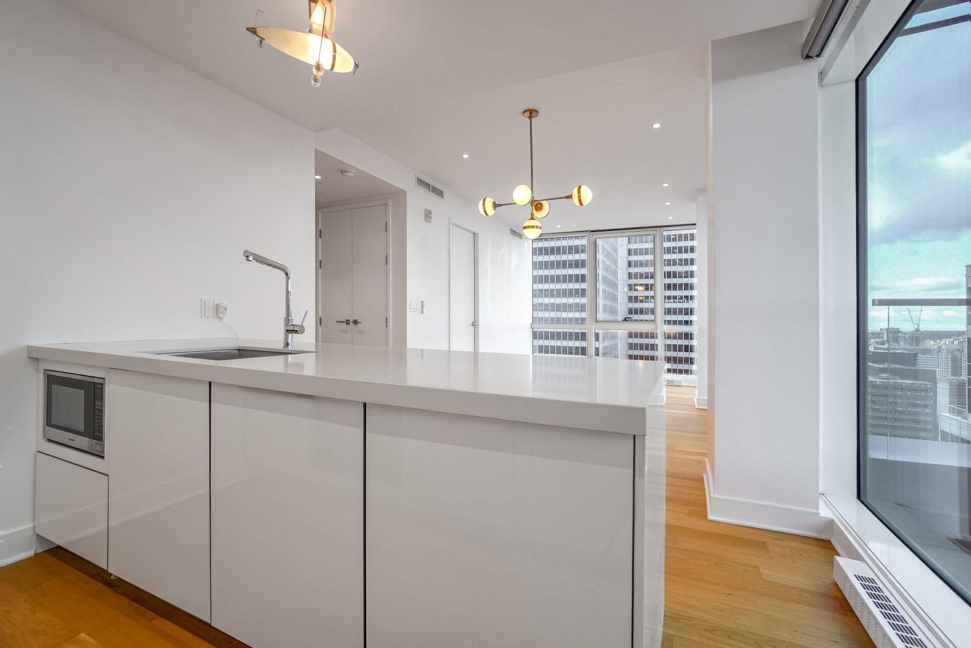 Photo - Kitchen