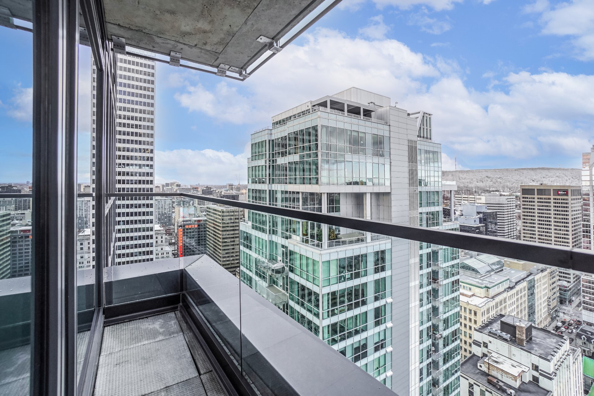 Photo - Balcony