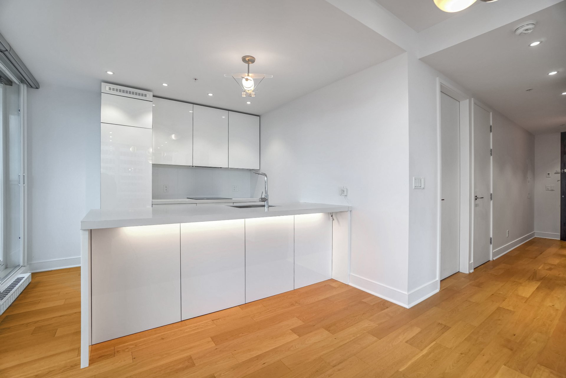 Photo - Kitchen