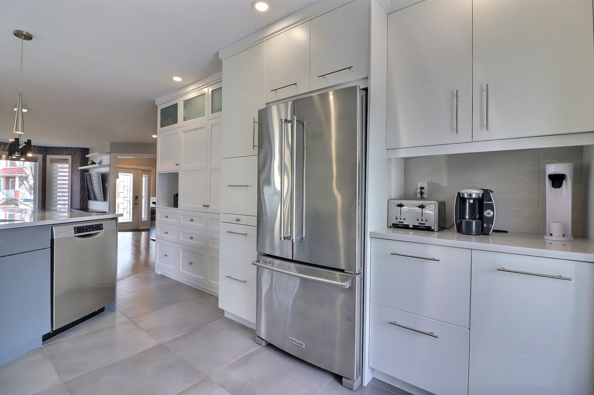 Photo - Kitchen