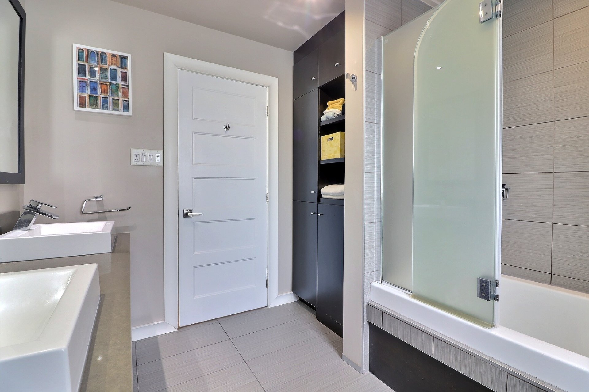 Photo - Bathroom