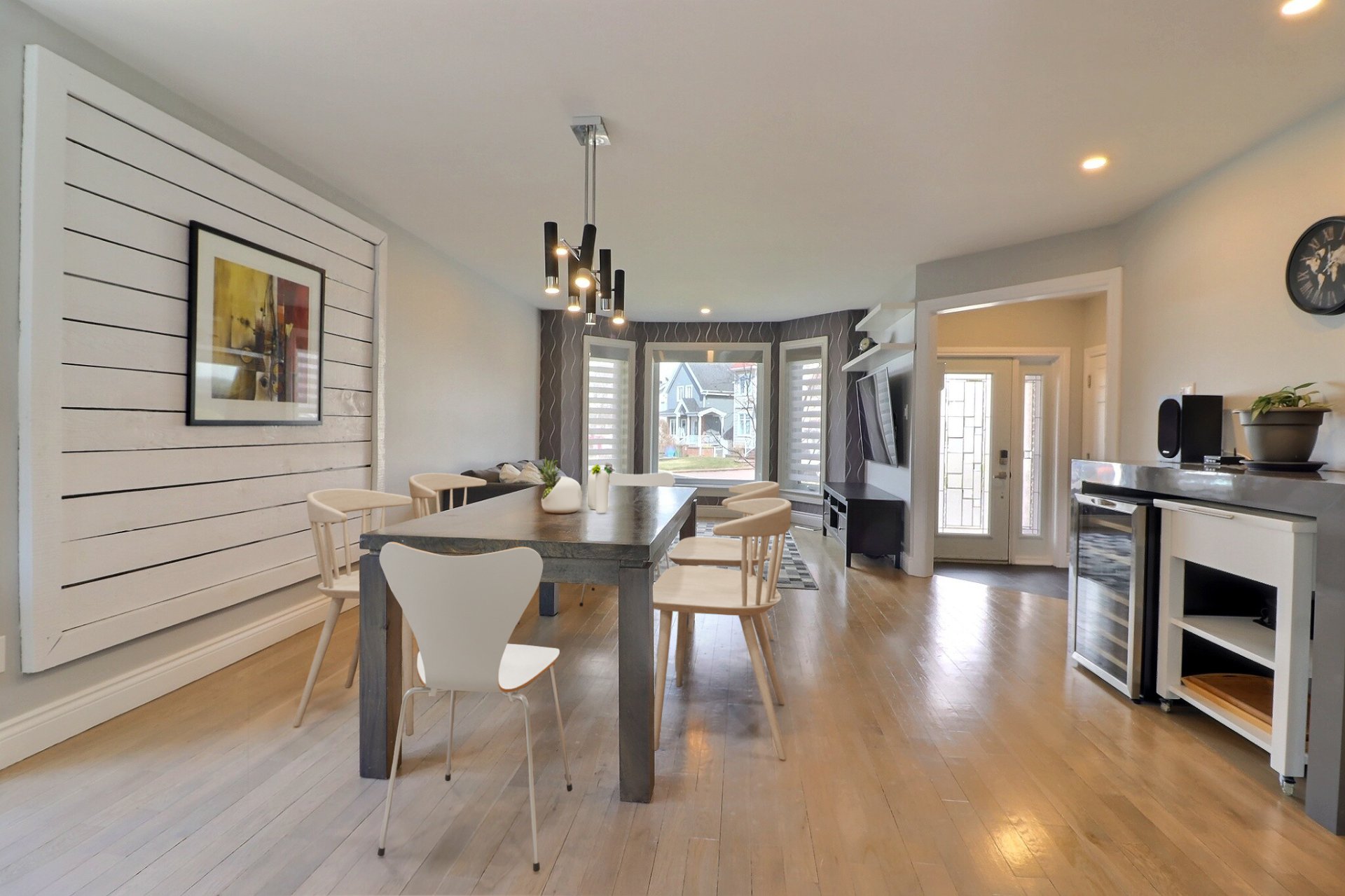 Photo - Dining room