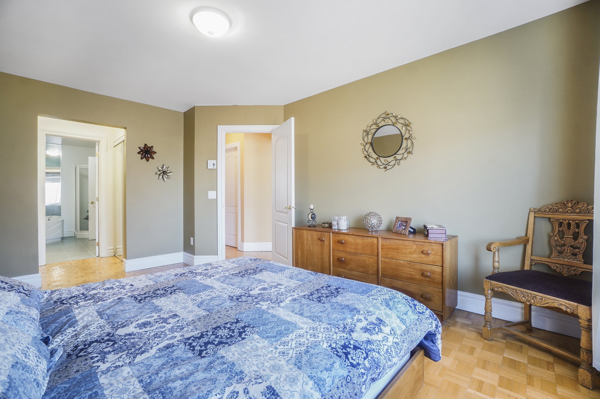 Chambre à coucher principale
