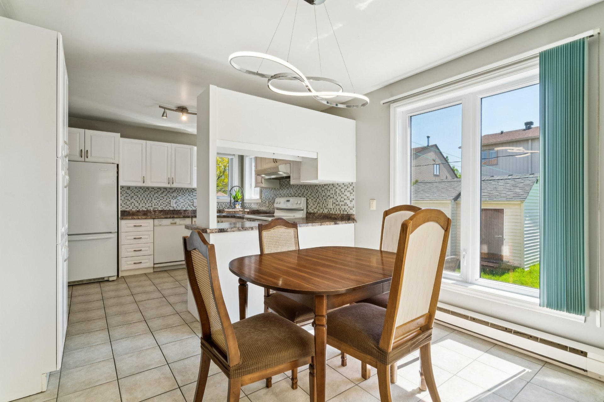 Photo - Salle à manger