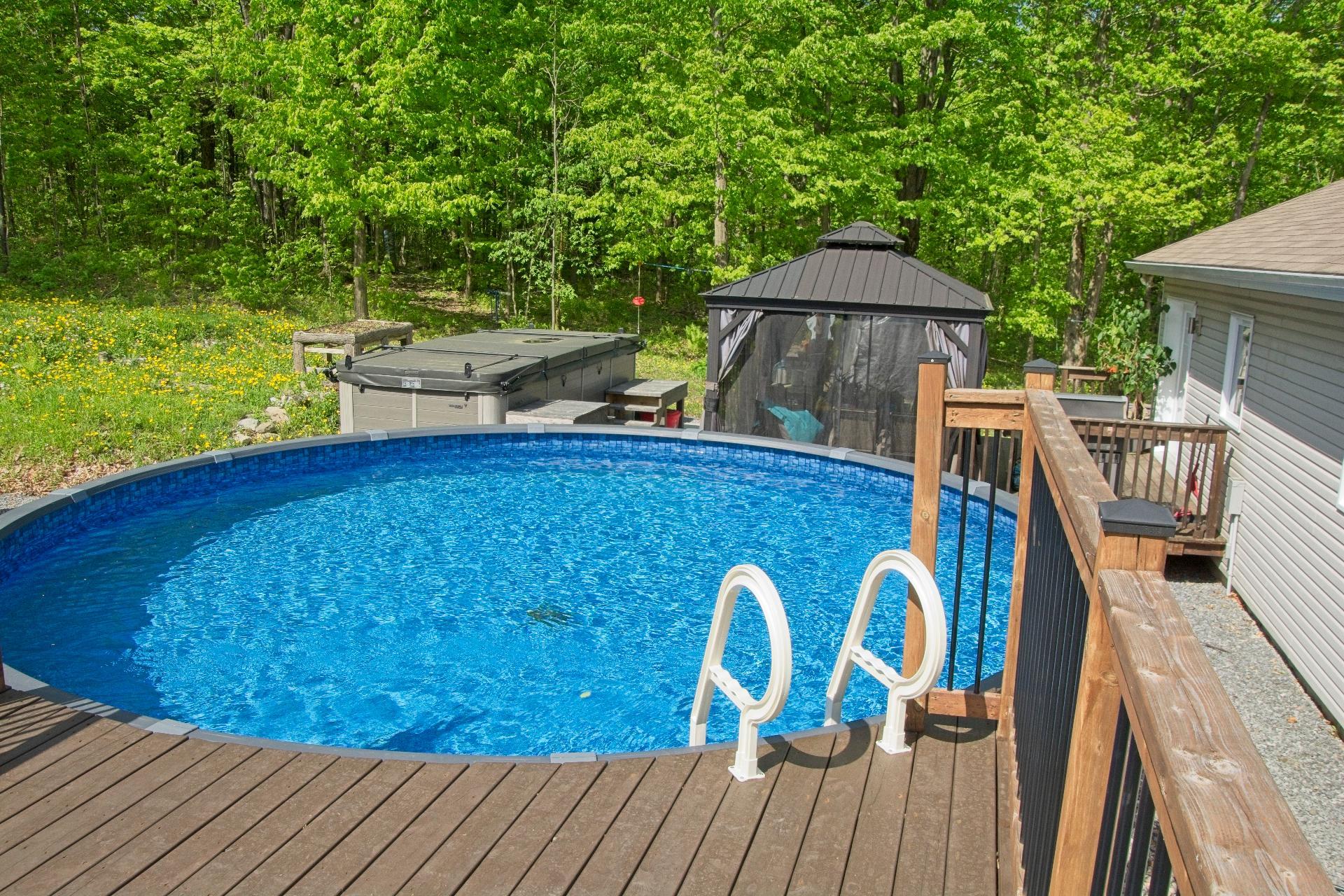 Photo - Piscine