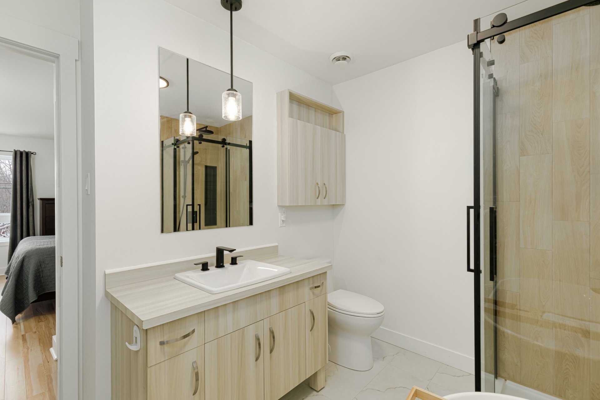 Salle de bains attenante à la CCP