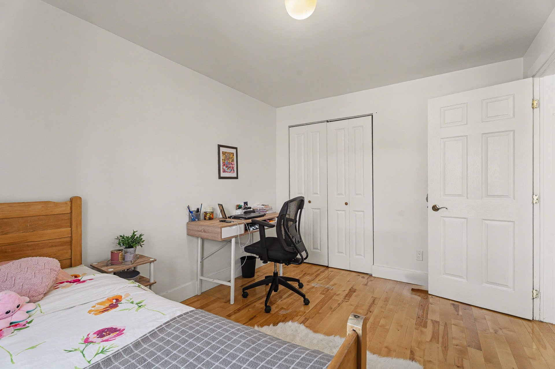 Photo - Bedroom