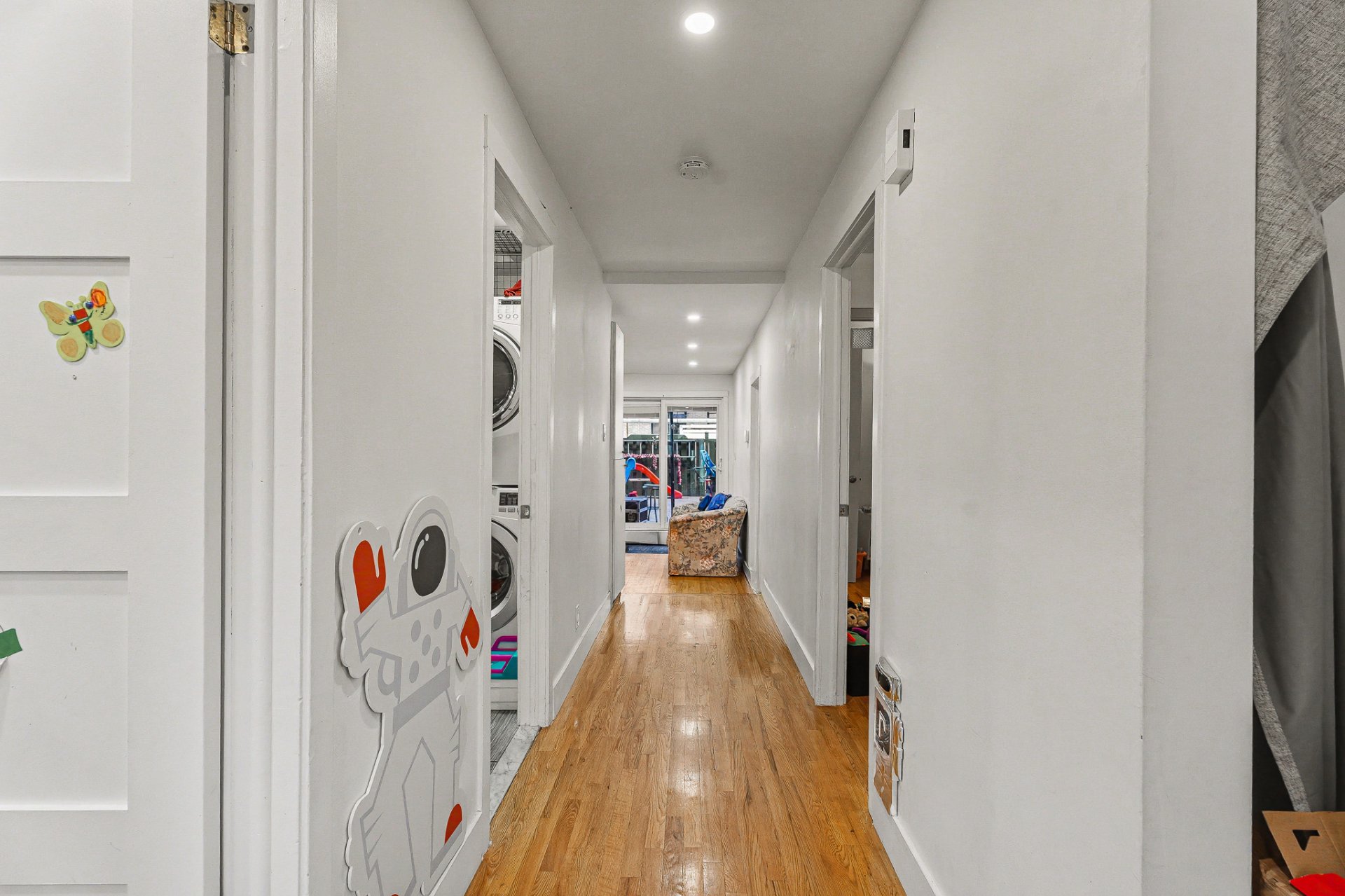 Photo - Hallway