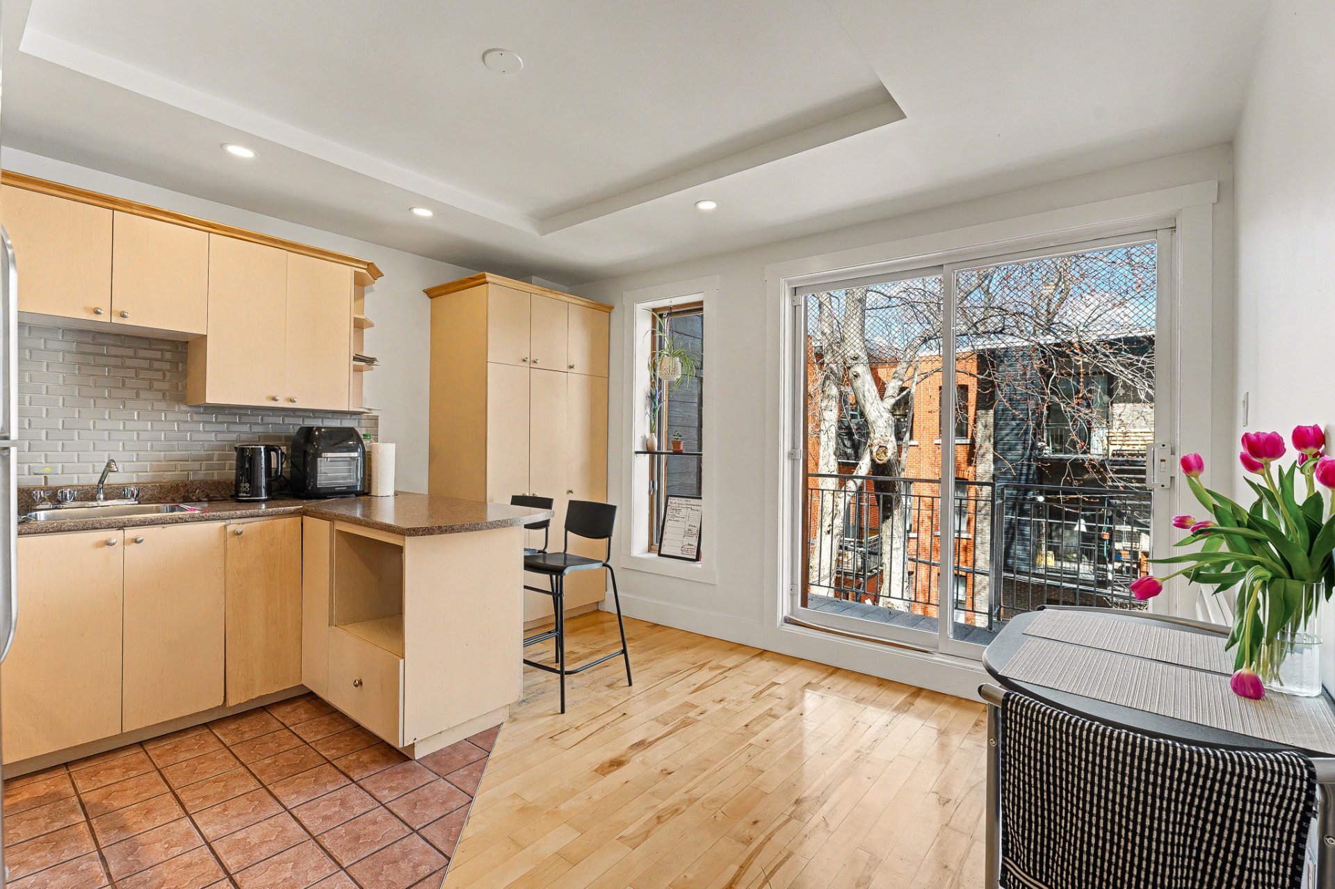 Photo - Kitchen