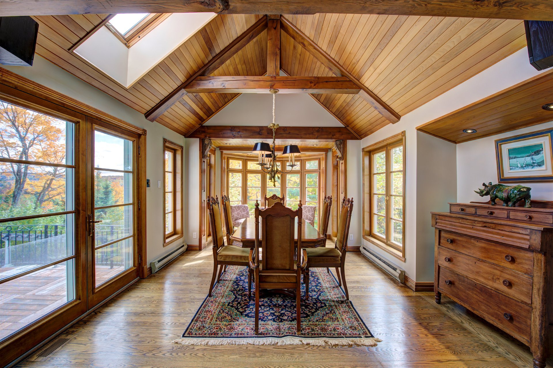 Photo - Dining room
