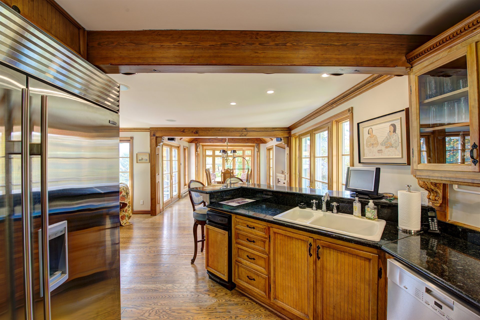Photo - Kitchen
