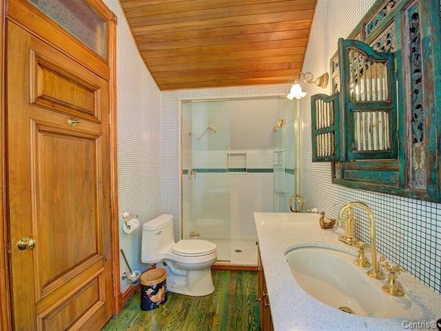 Photo - Bathroom