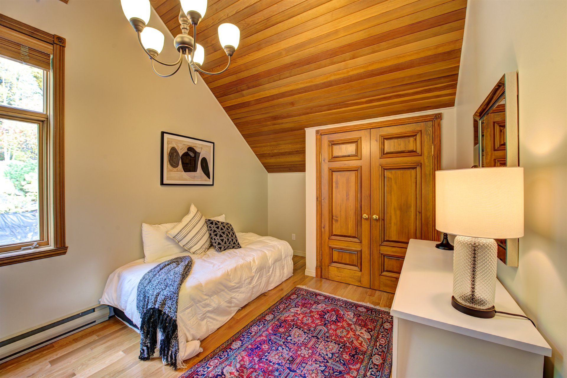 Photo - Bedroom