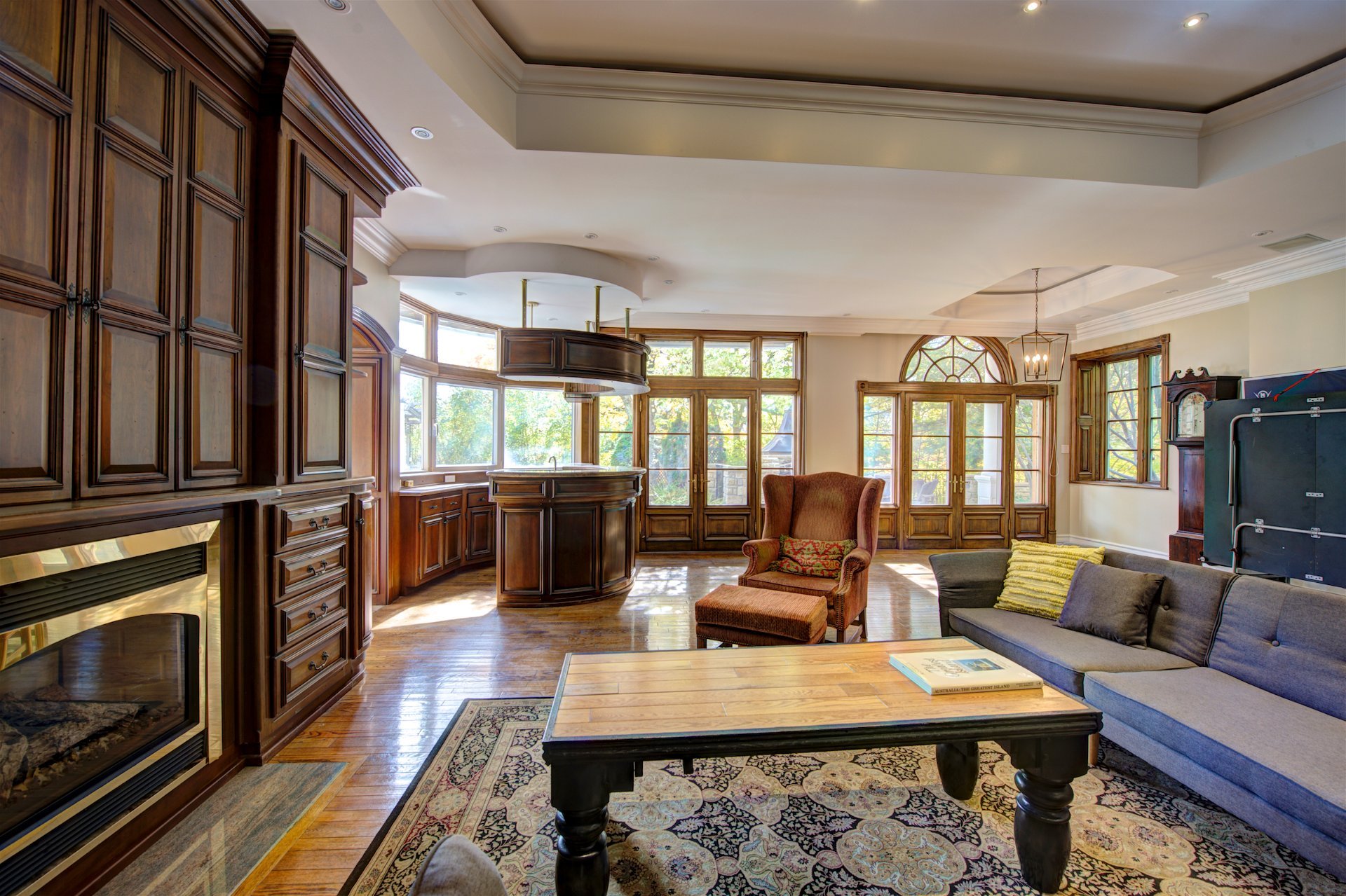 Photo - Family room