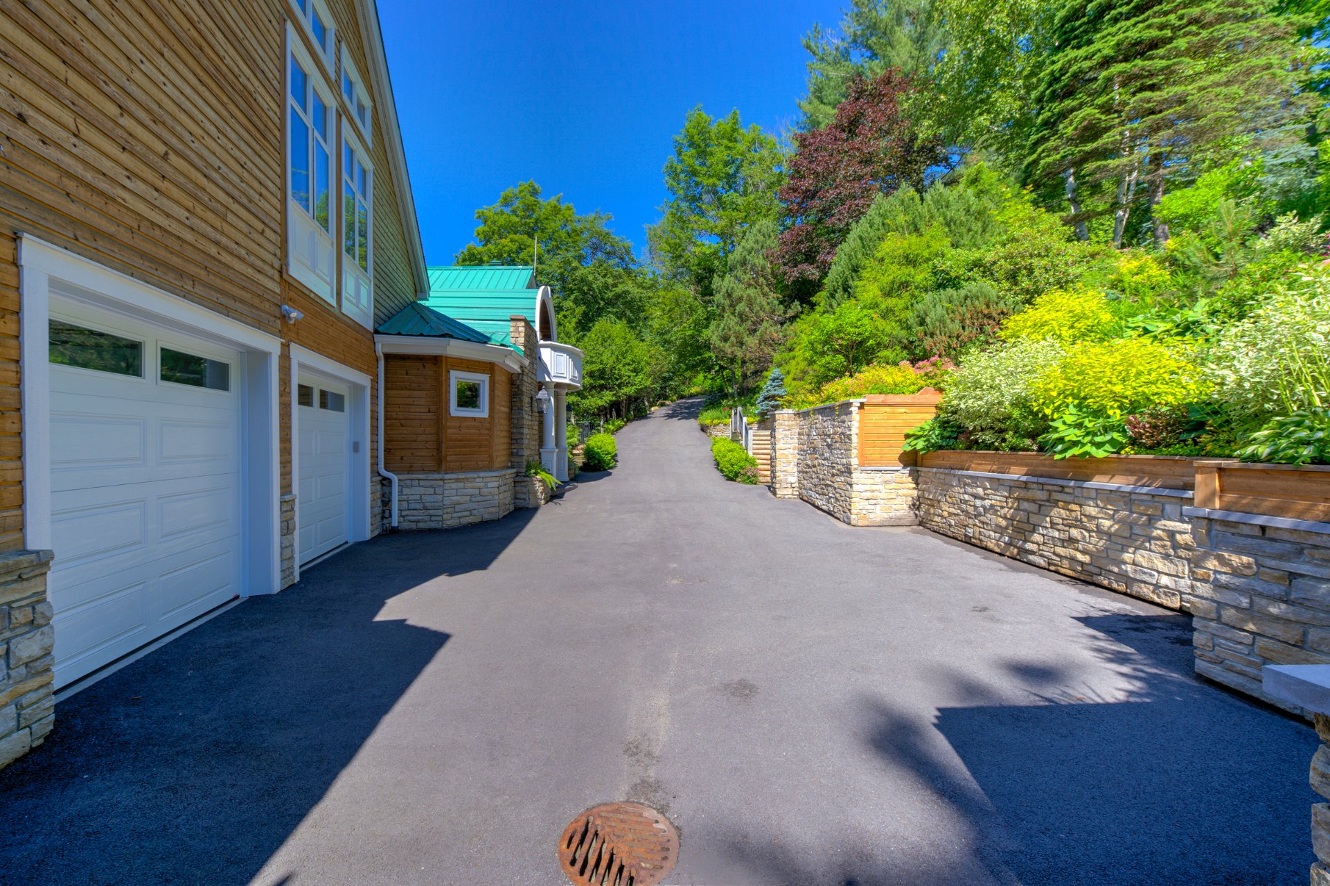 Photo - Exterior entrance