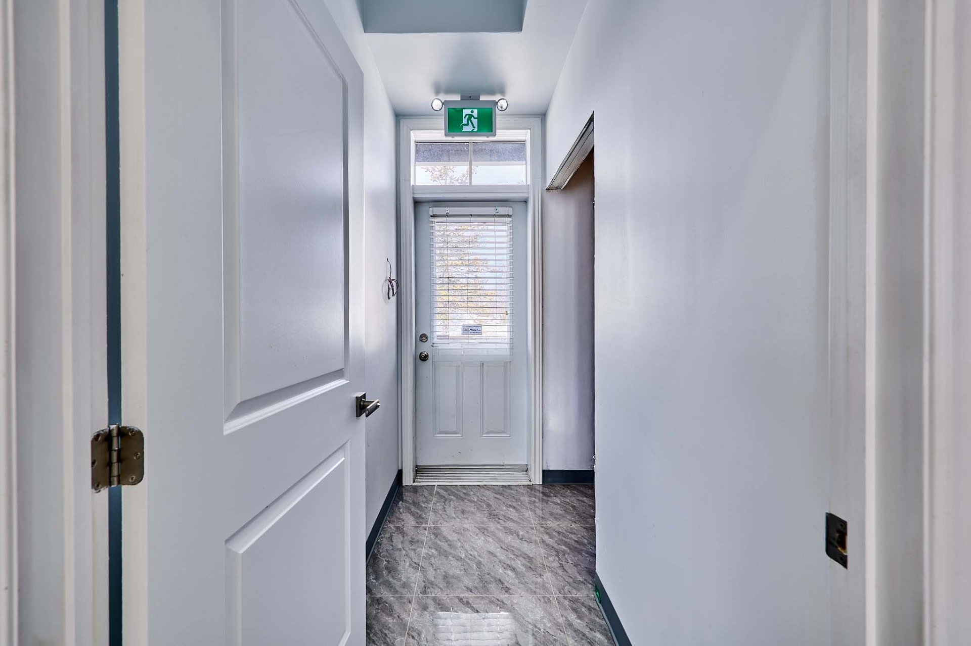 Photo - PASAGEWAY
