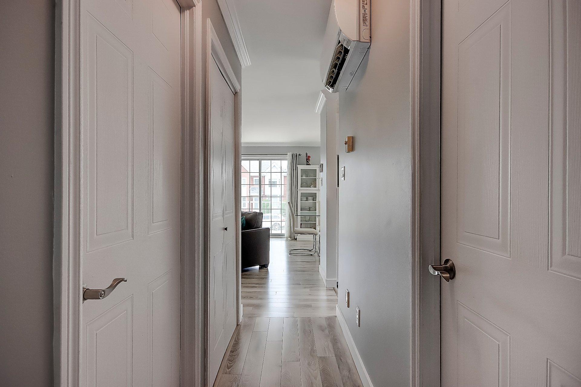 Photo - PASAGEWAY