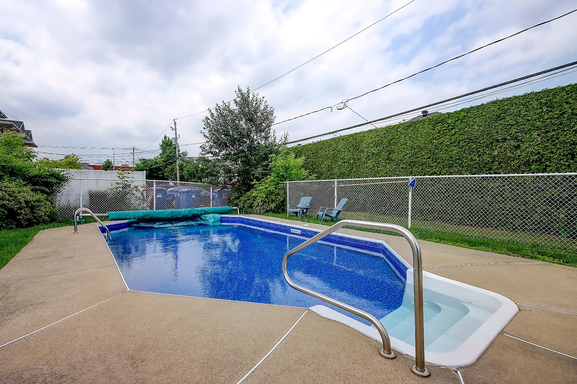 Photo - Piscine