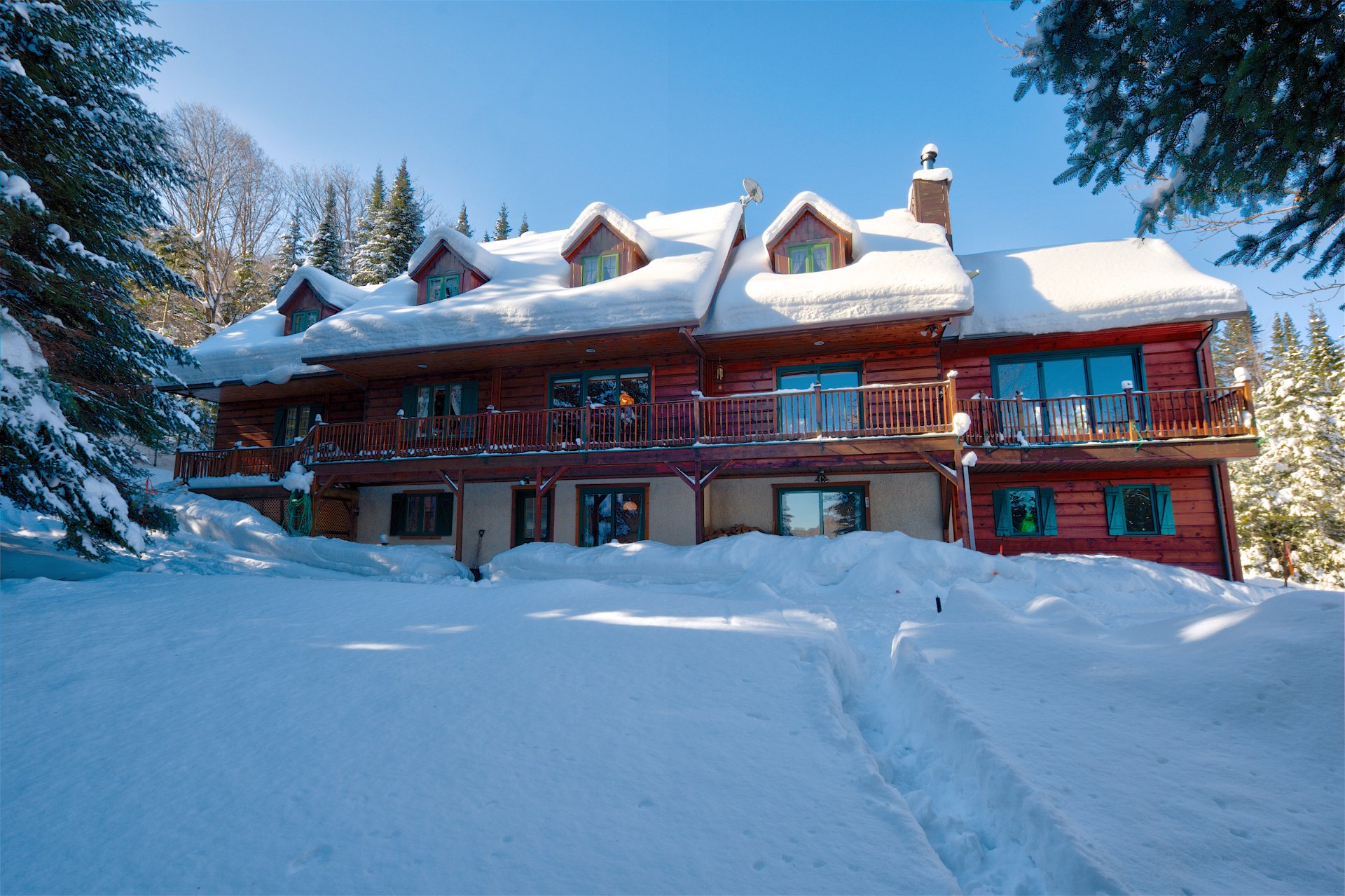 Maison à étages à vendre, Mont-Blanc