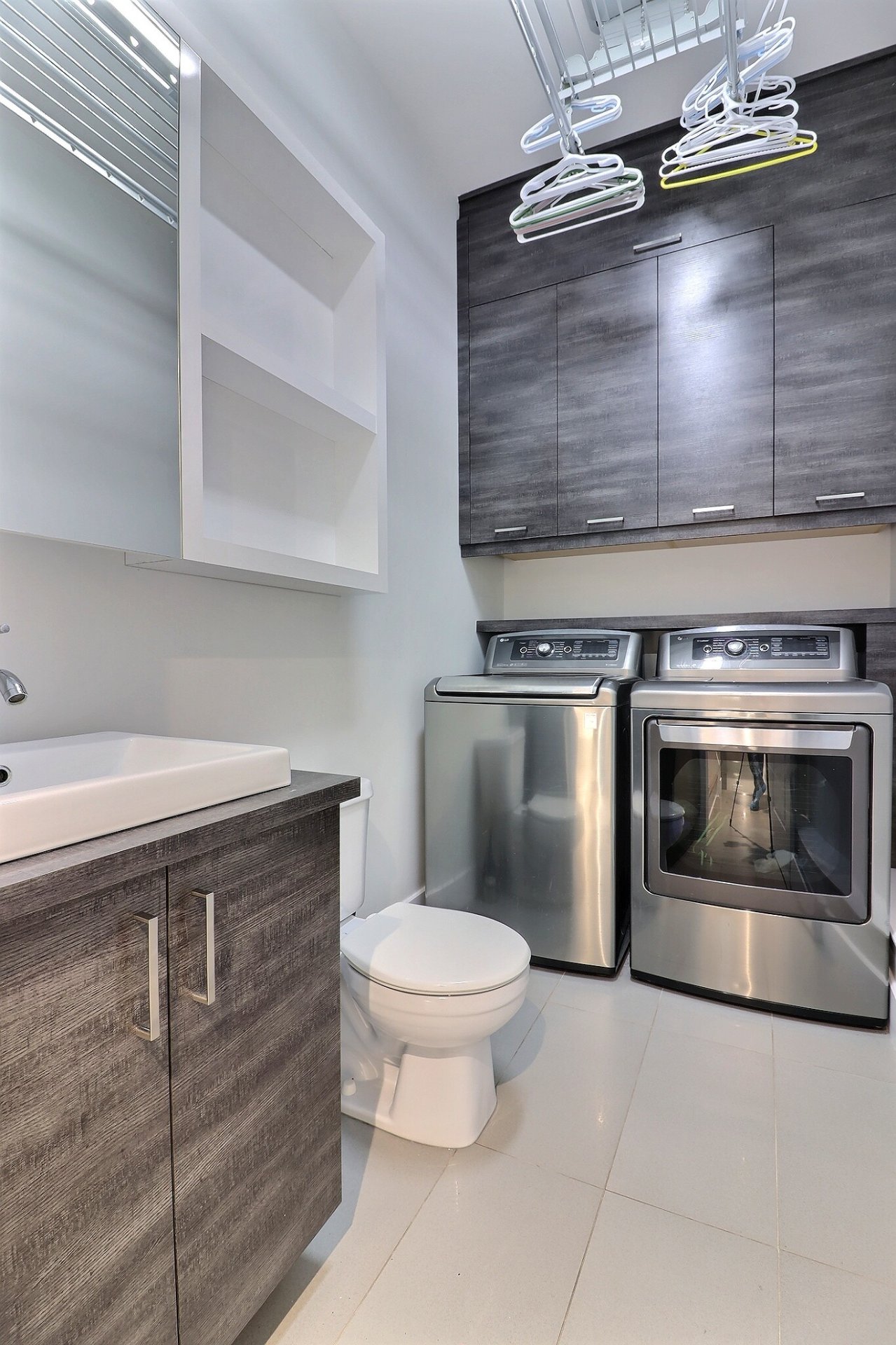 Photo - Washroom