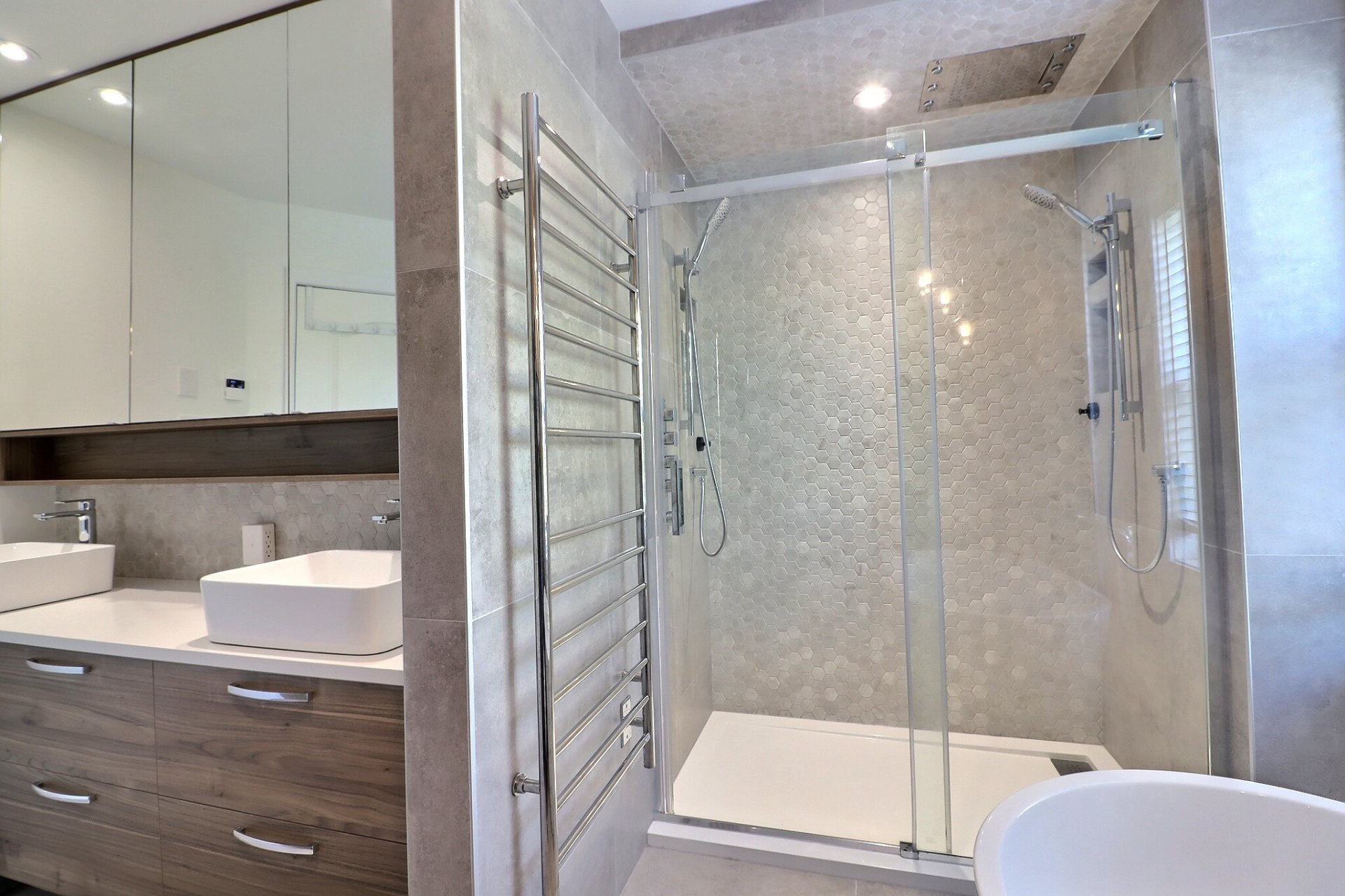 Photo - Bathroom