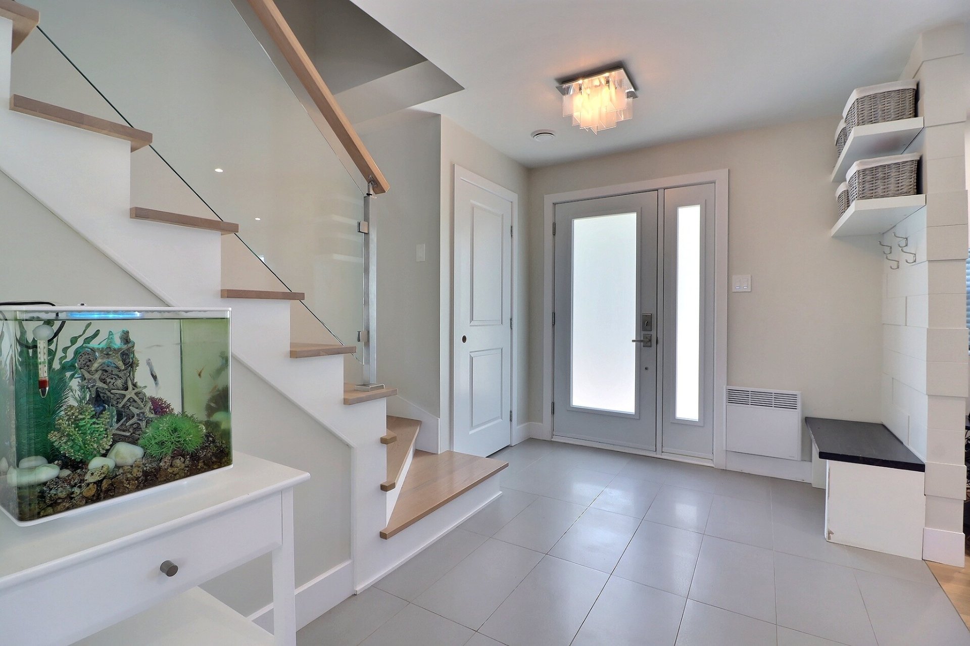 Photo - Hallway