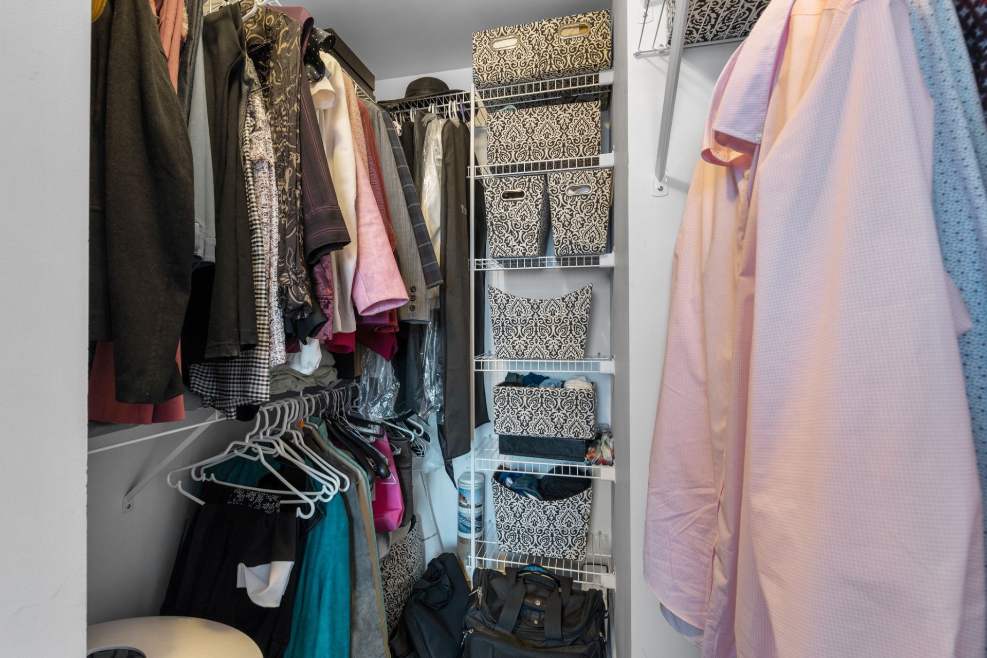 Walk-in closet