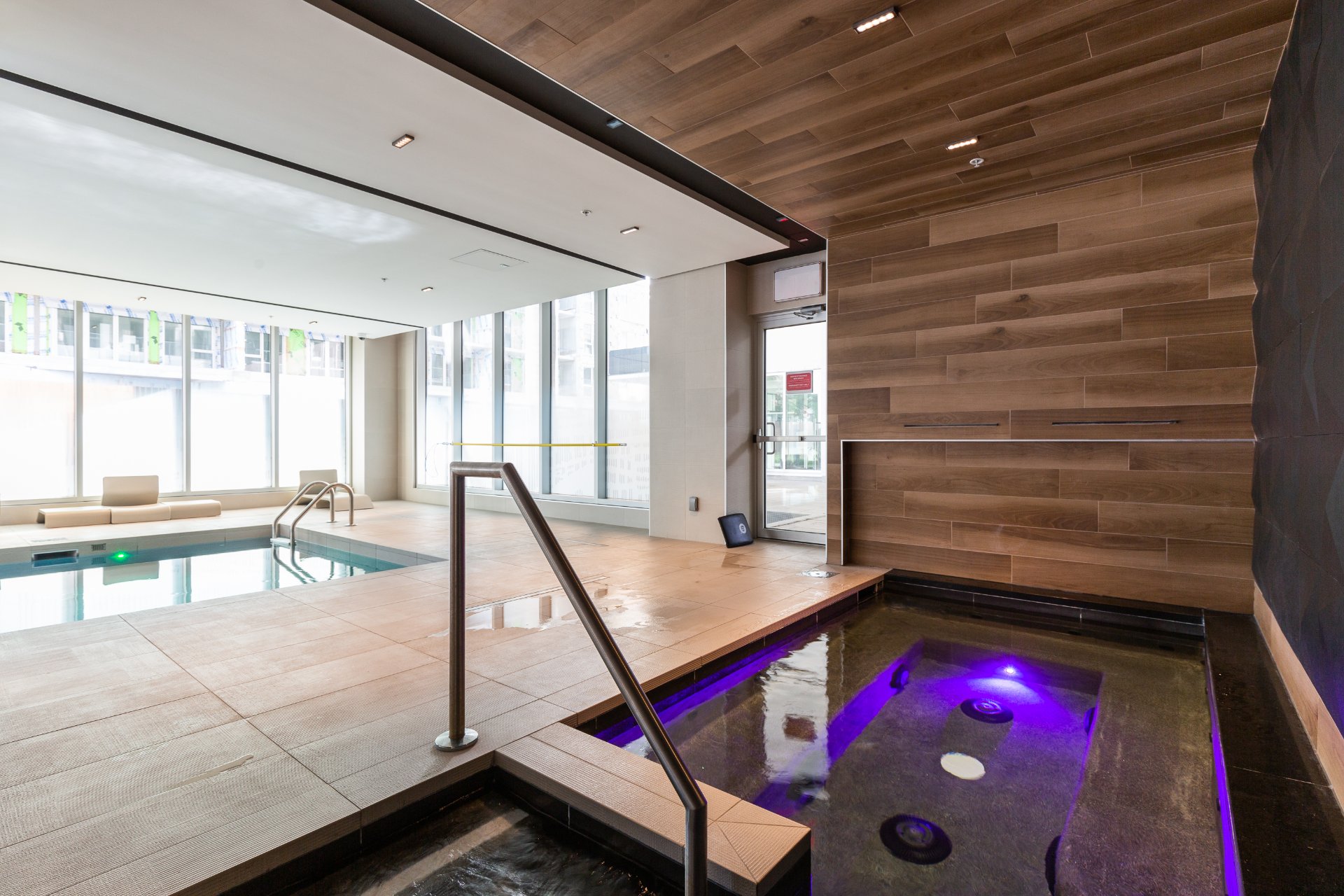 Hot tub
