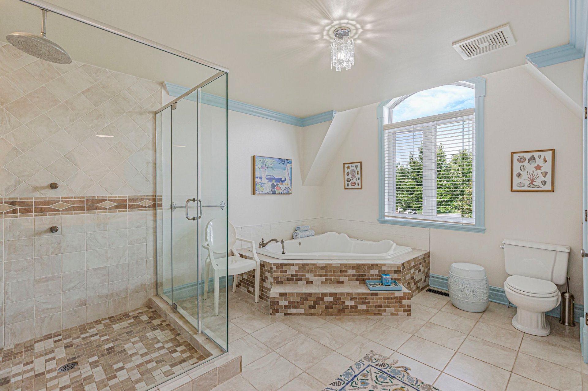 Salle de bains attenante à la CCP