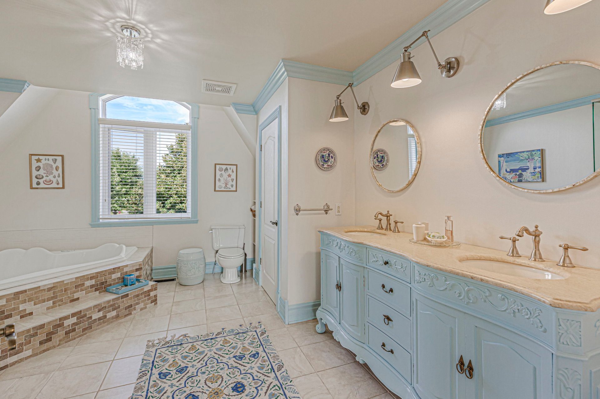 Salle de bains attenante à la CCP