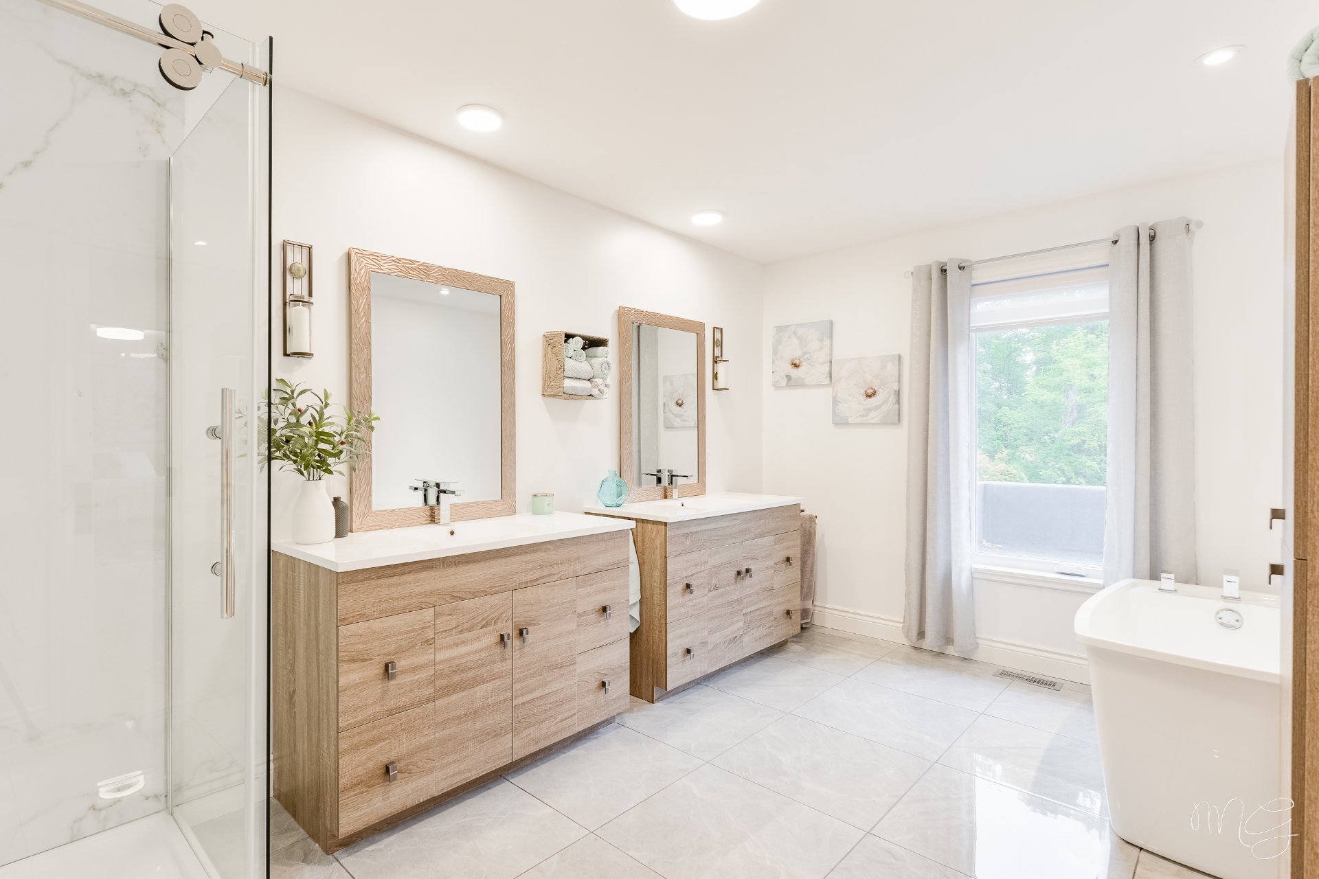 Salle de bains attenante à la CCP