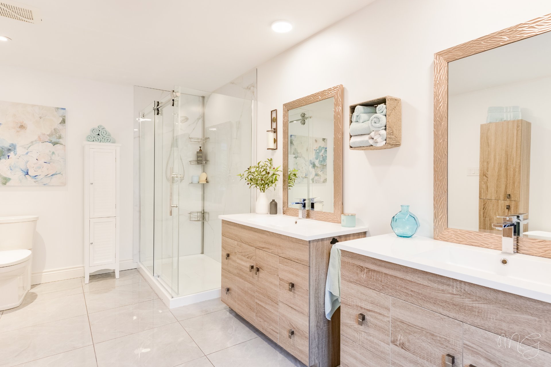 Salle de bains attenante à la CCP