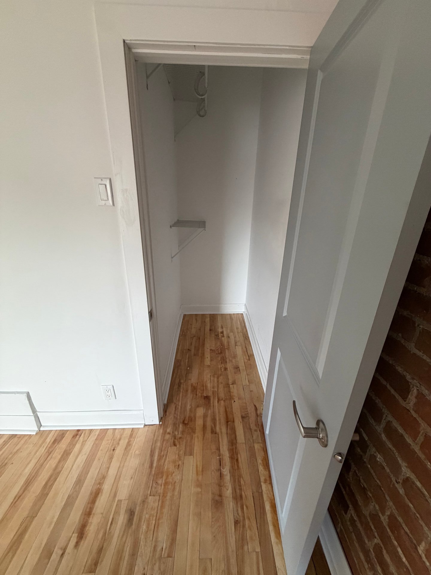 Photo - Penderie (Walk-in)