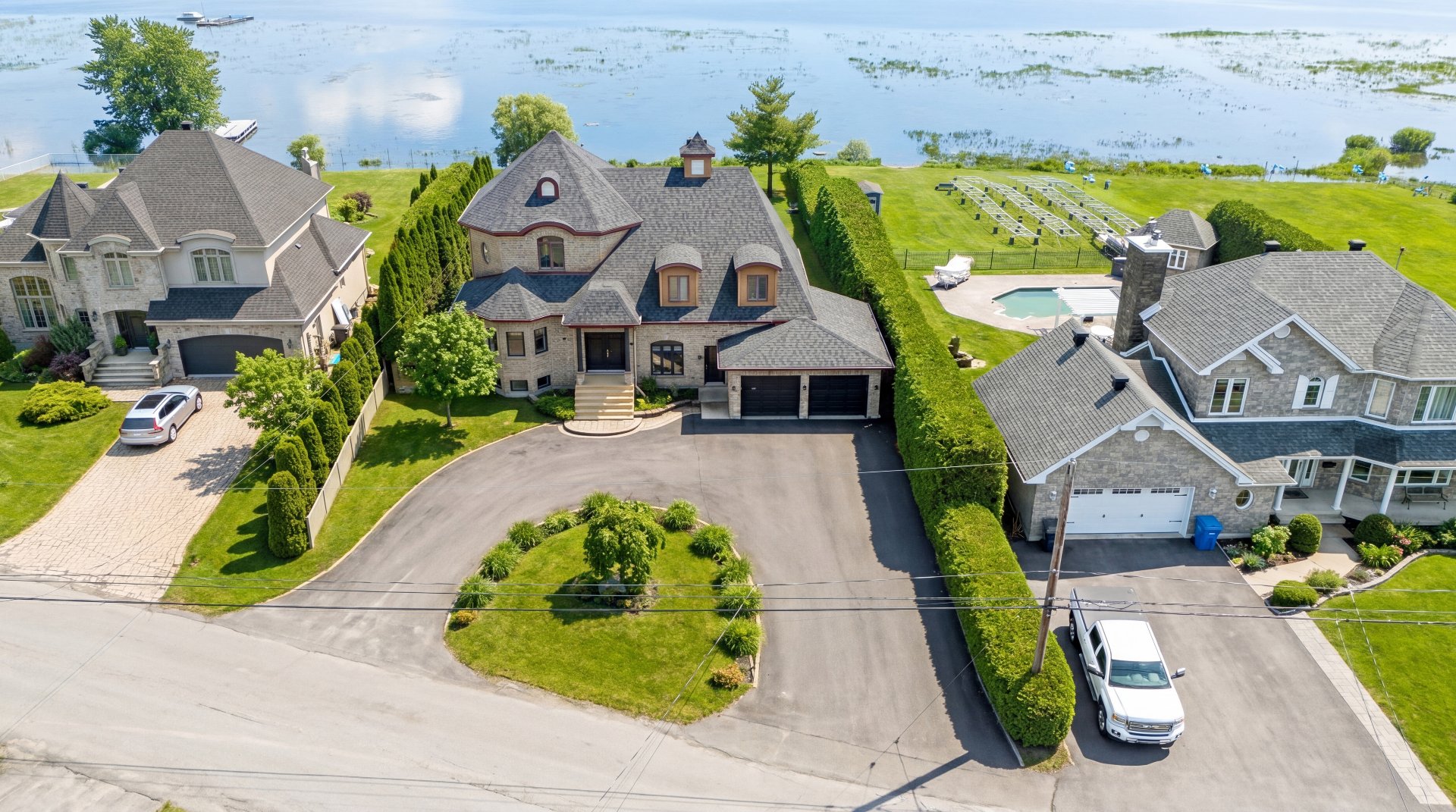 Photo - Aerial photo