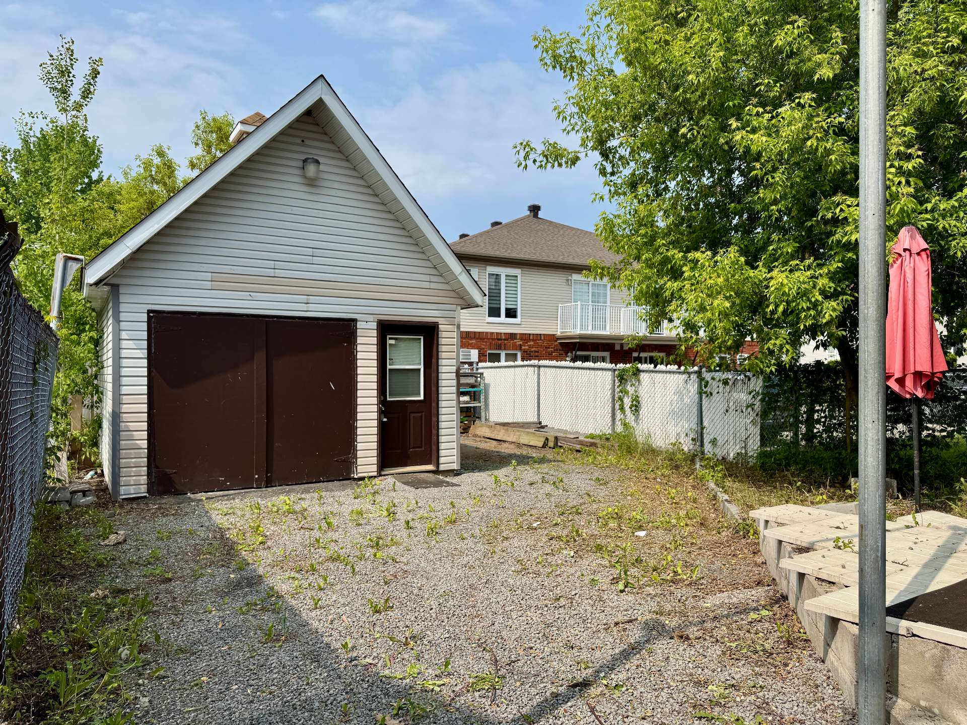 Garage