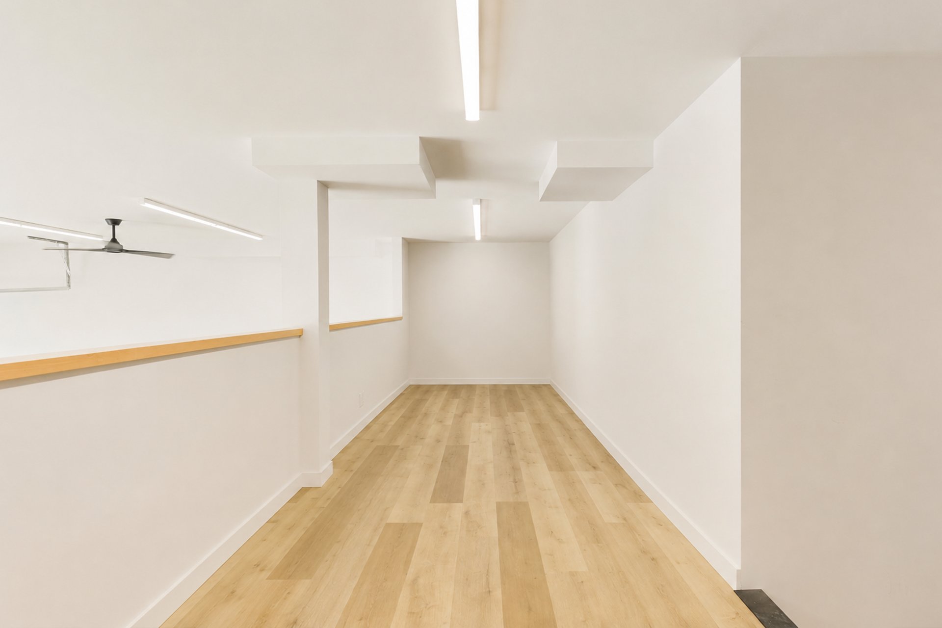 Photo - Mezzanine