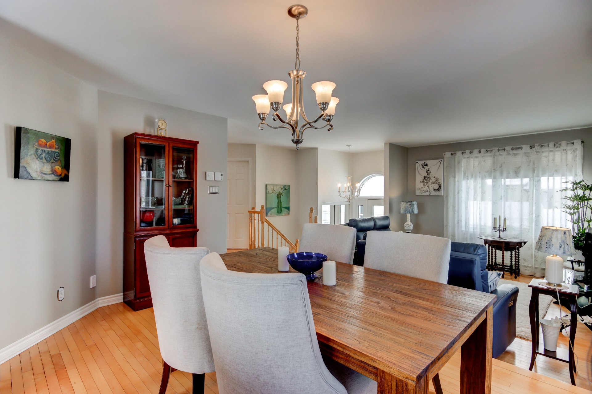 Photo - Dining room