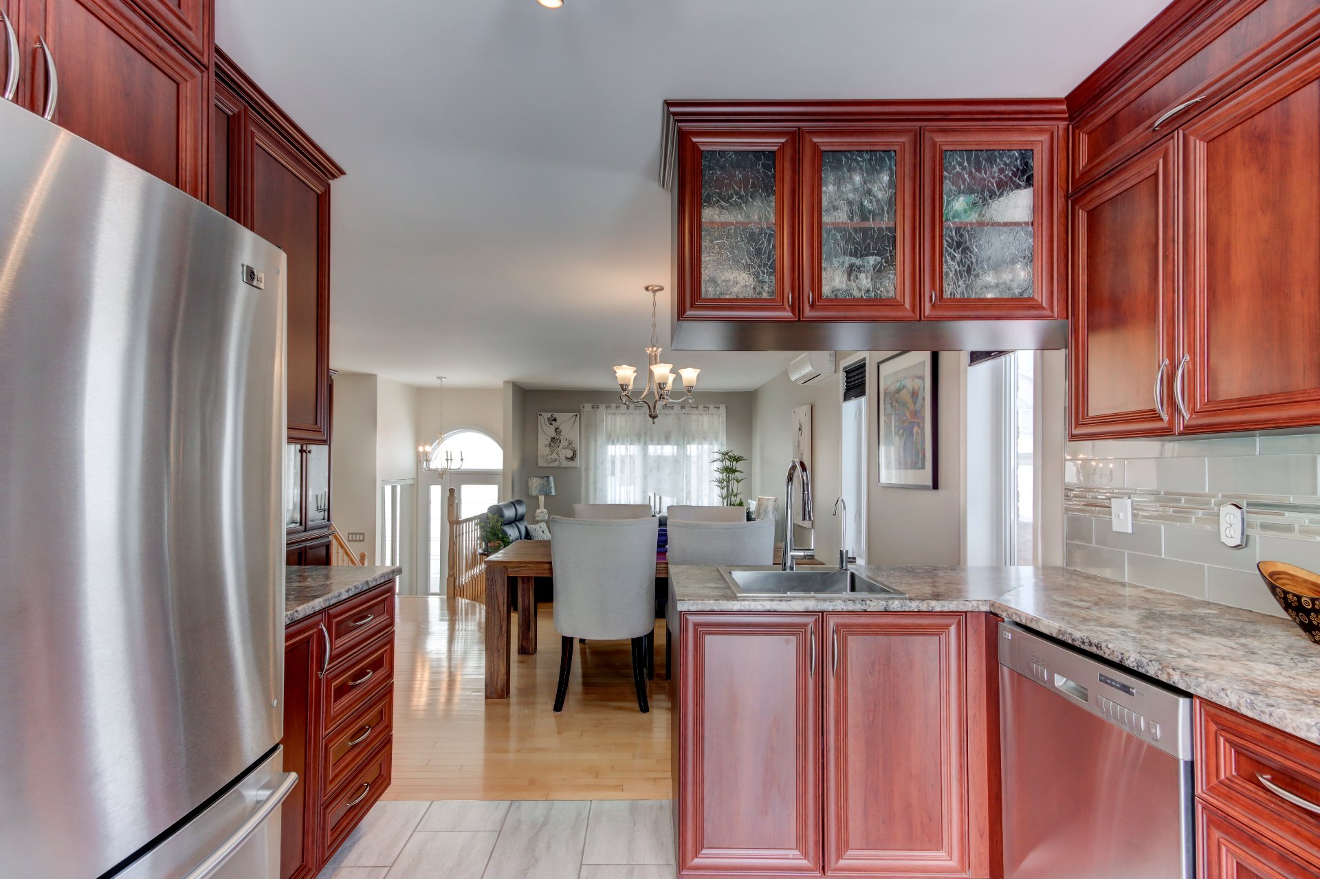 Photo - Kitchen