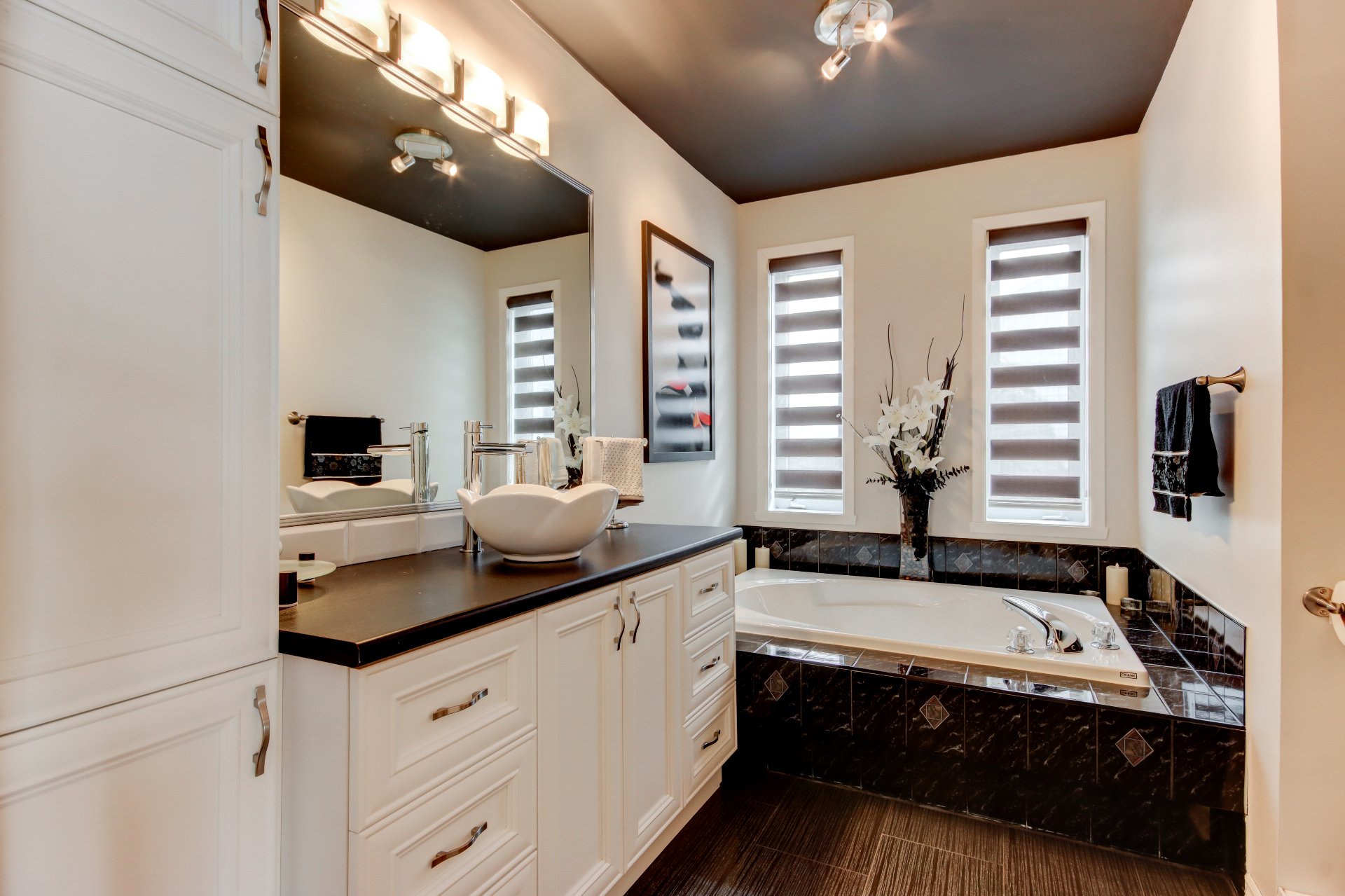 Photo - Bathroom