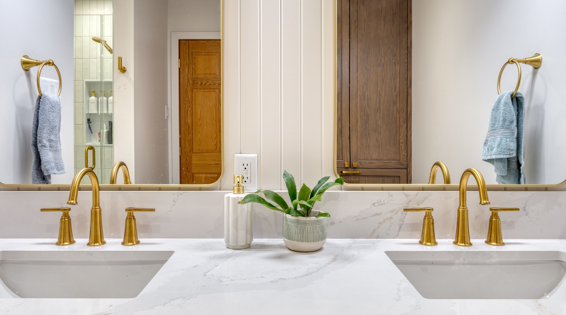 Salle de bains attenante à la CCP