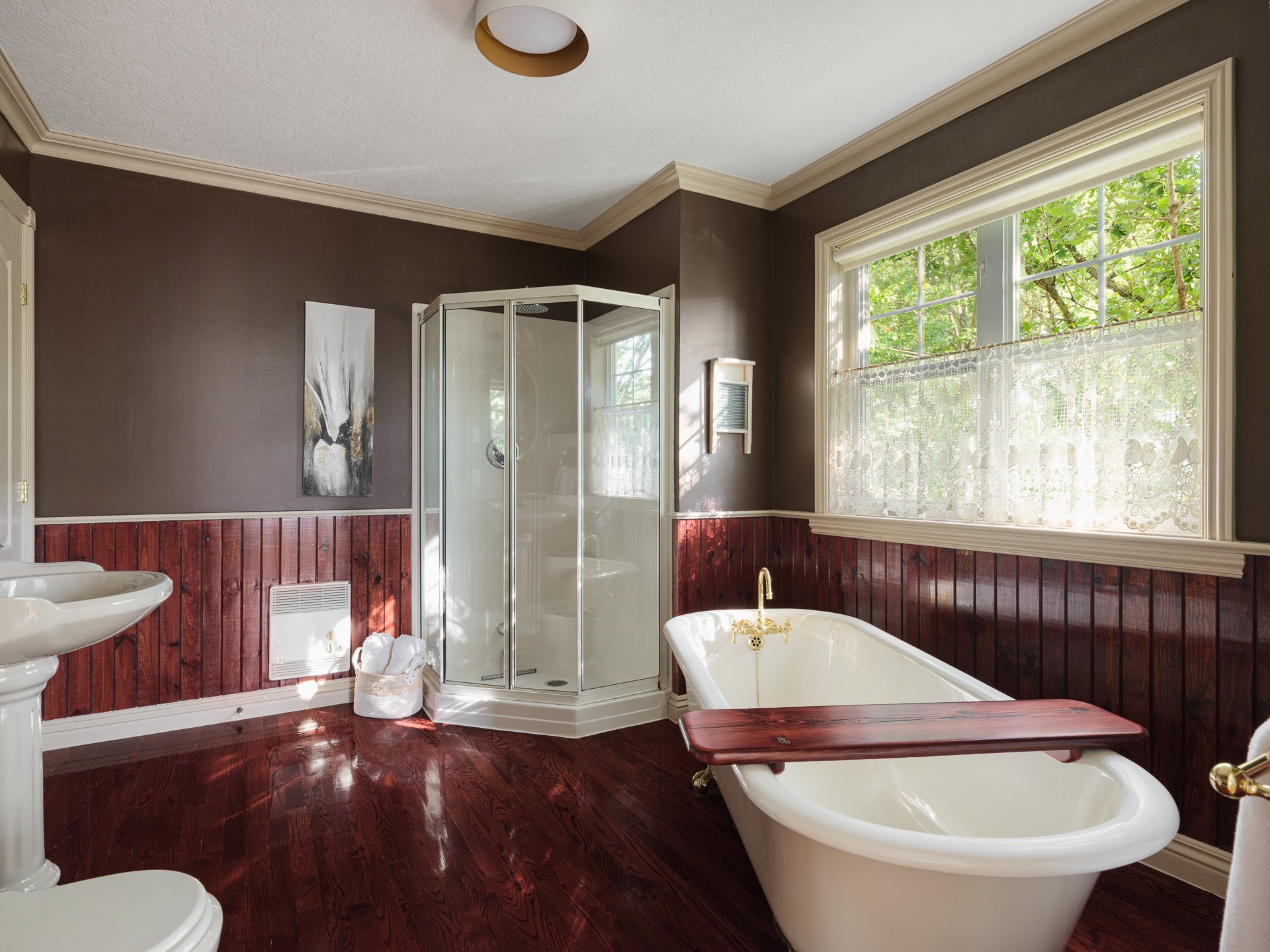 Photo - Salle de bains attenante à la CCP