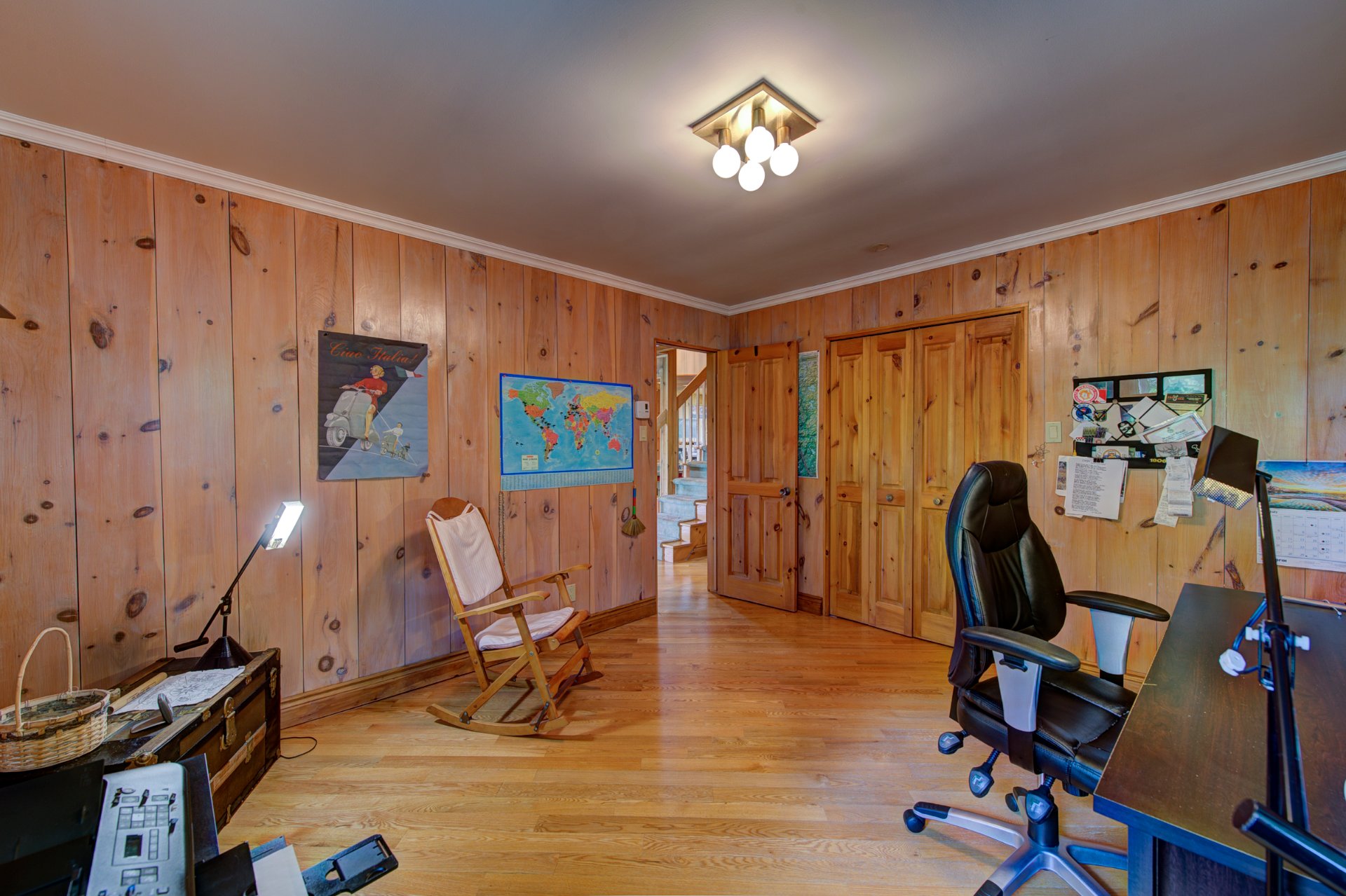 Photo - Office