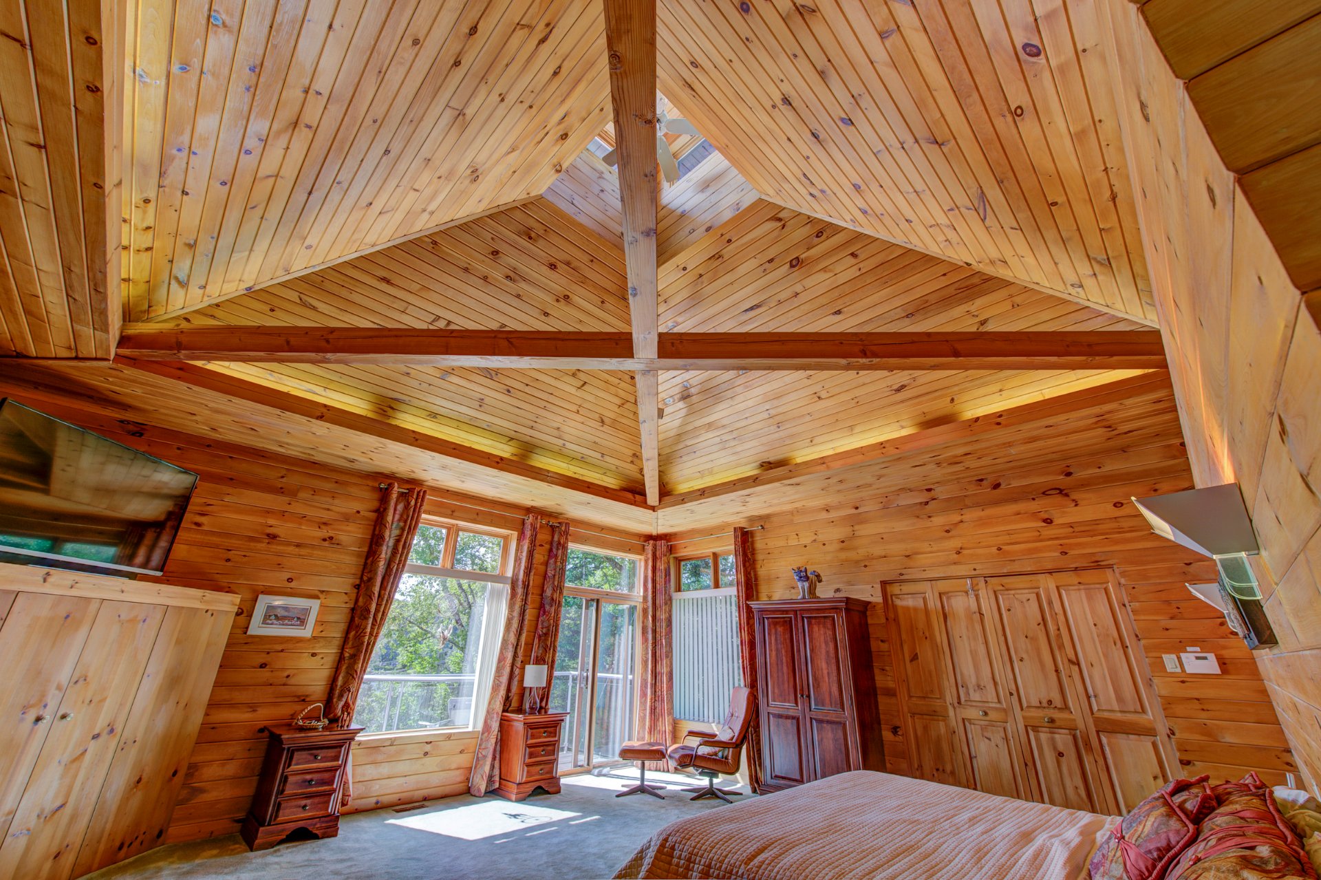 Photo - Primary bedroom