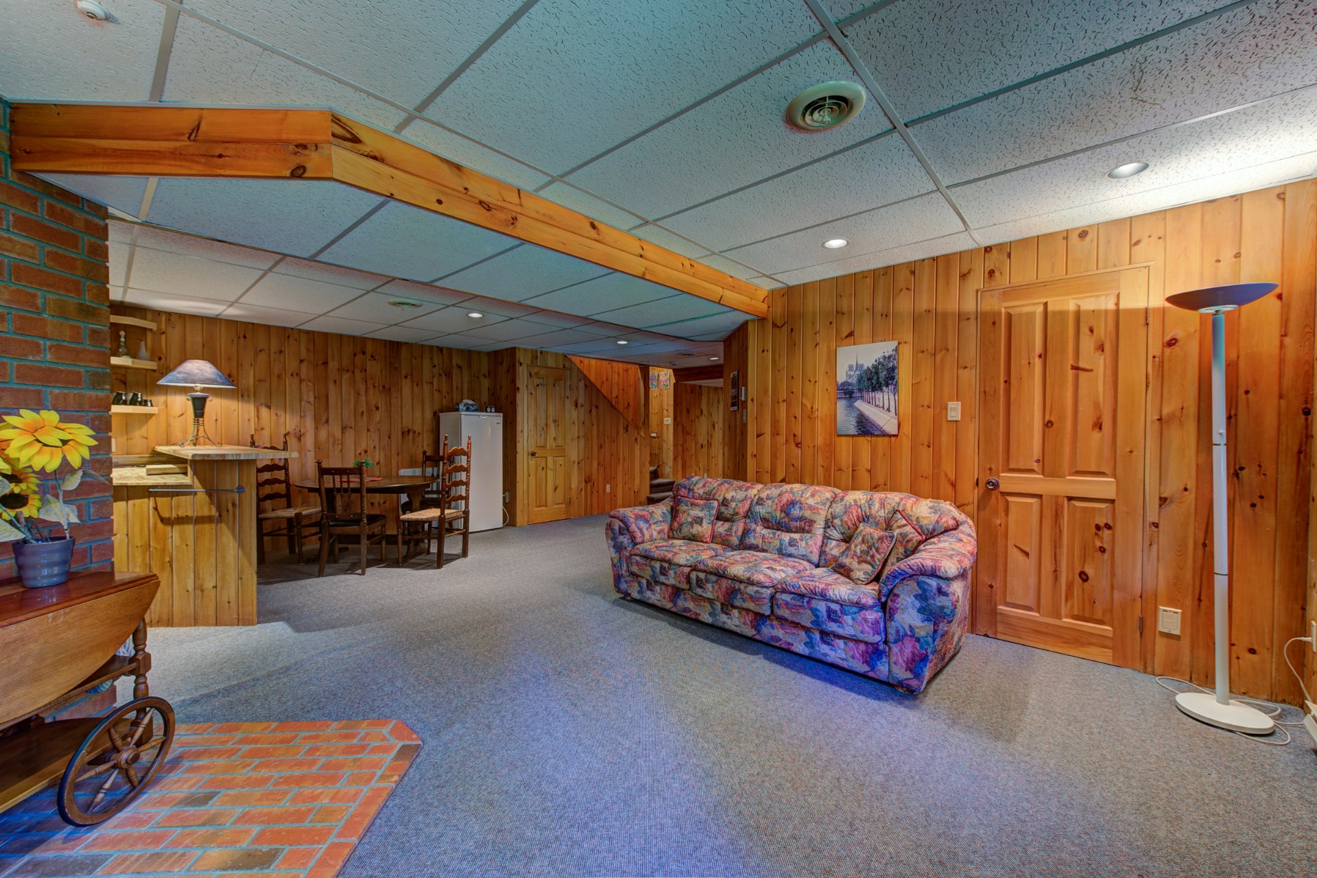 Photo - Family room