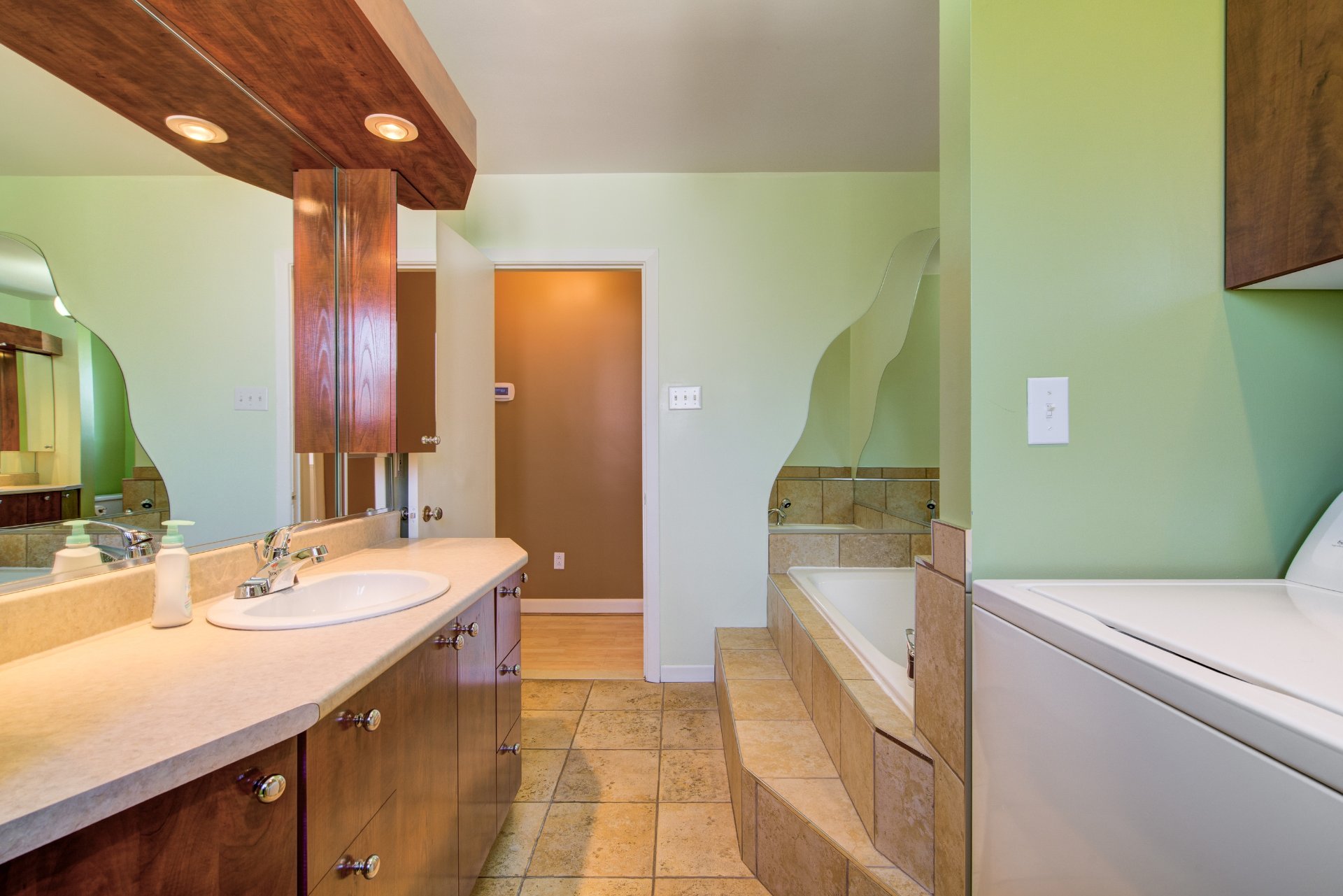 Photo - Bathroom