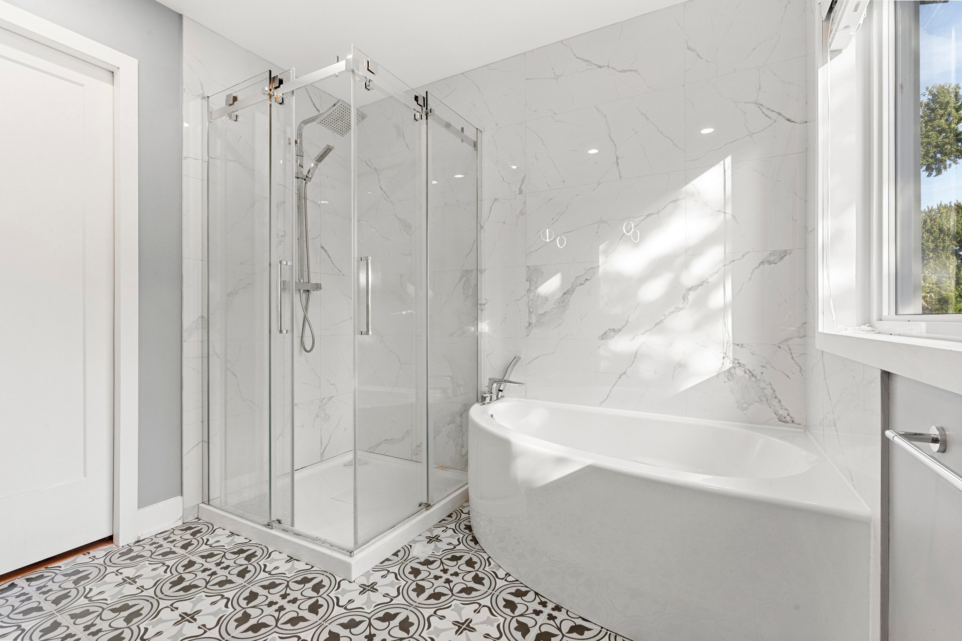 Salle de bains attenante à la CCP