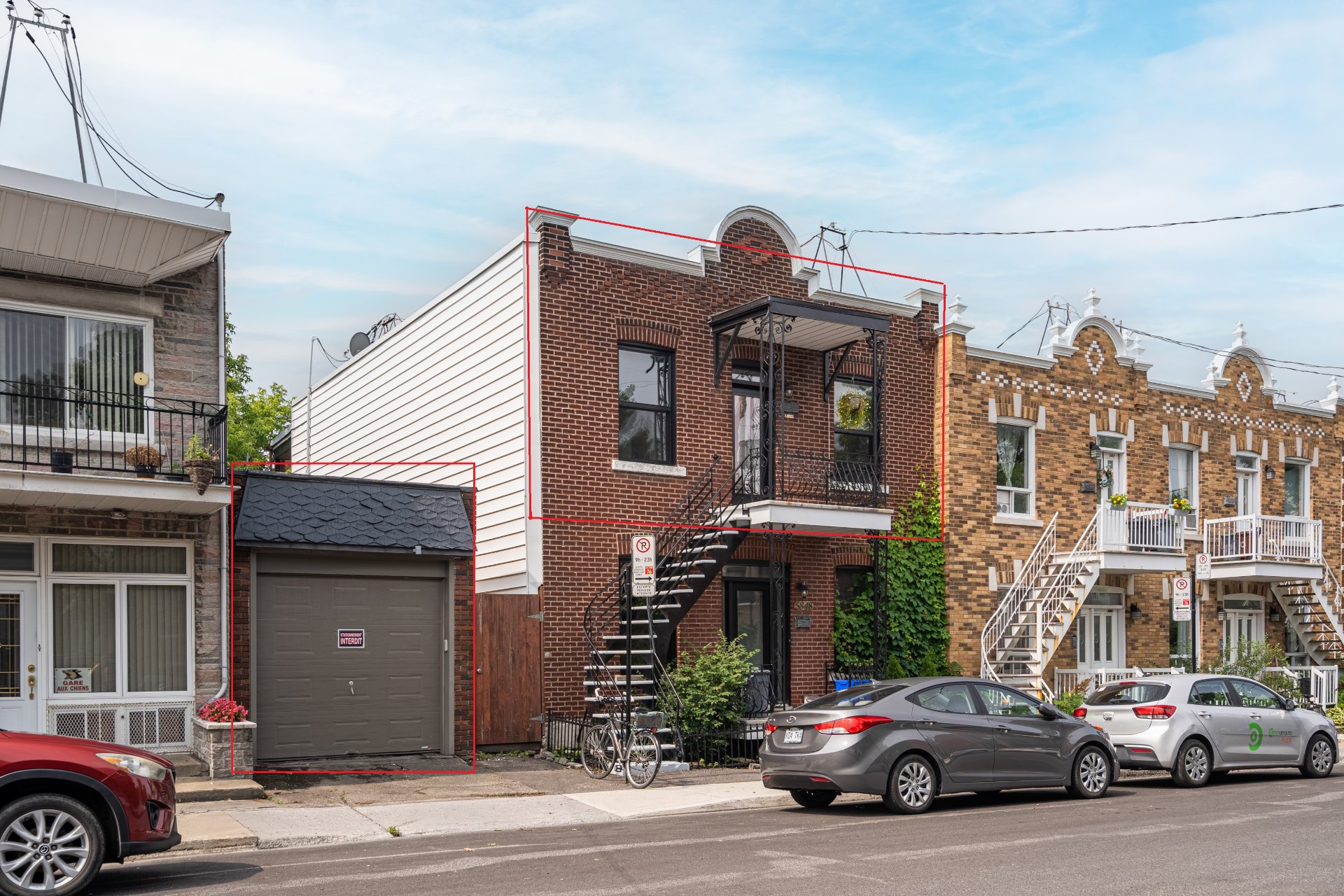 Photo - Frontage